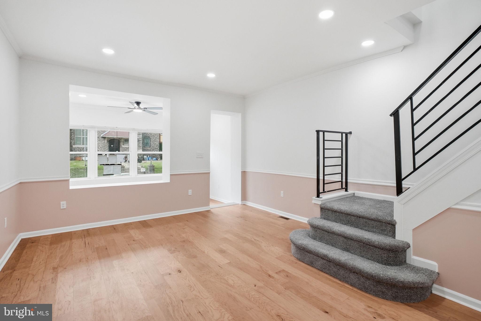 WEST OAK LANE - Residential