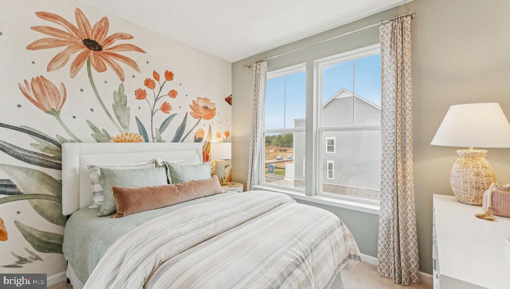 LAUREL OAKS - Residential