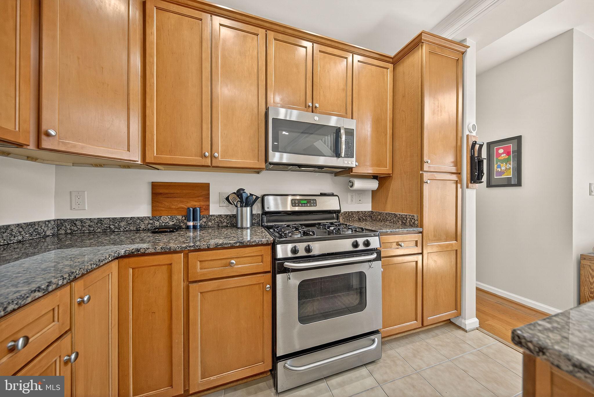 RESIDENCES OF LORTON STATION - Residential
