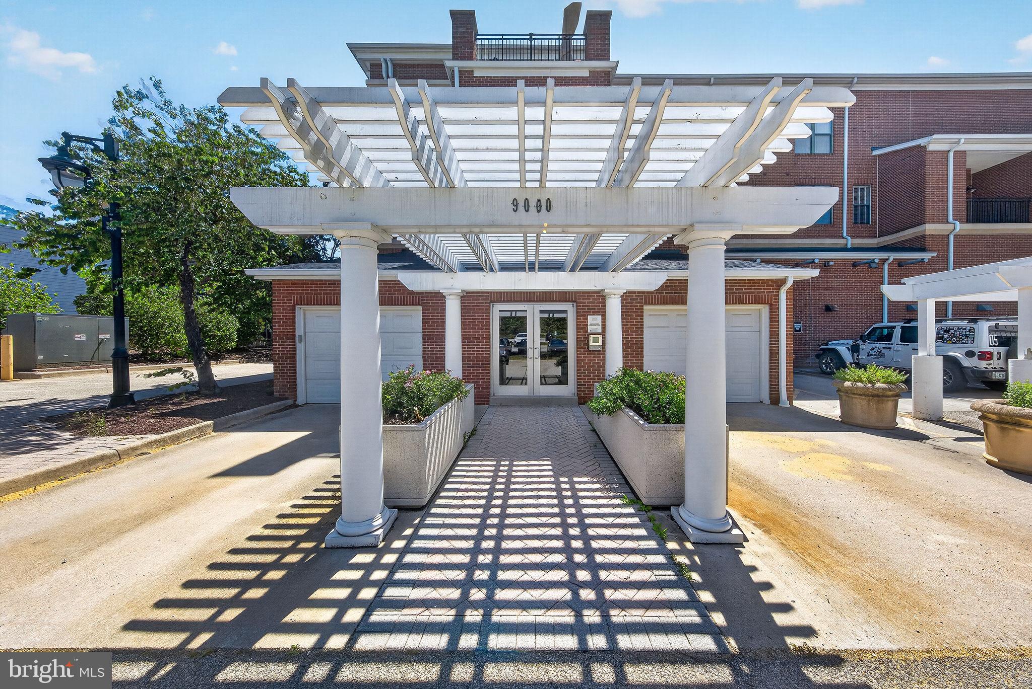 RESIDENCES OF LORTON STATION - Residential