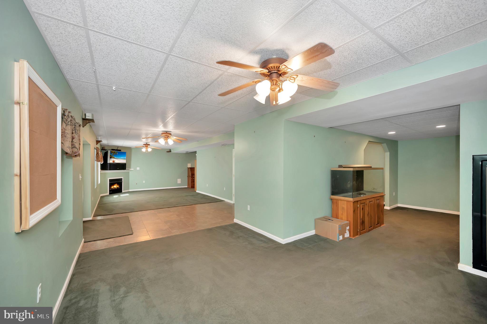 SHERWOOD ESTATES - Residential