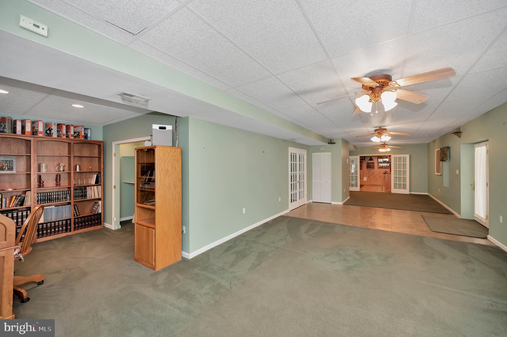 SHERWOOD ESTATES - Residential