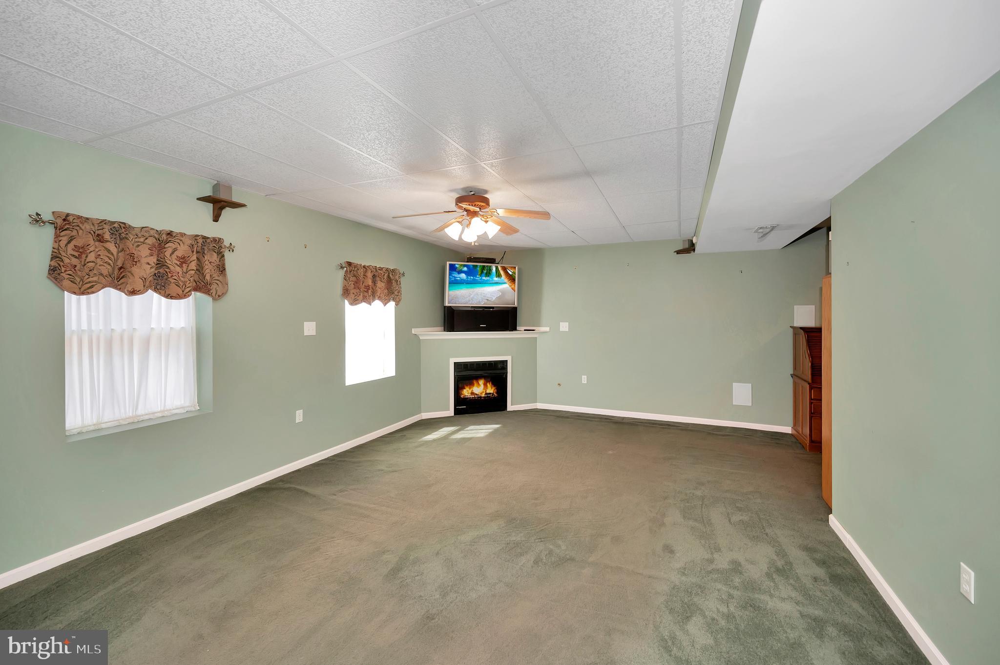 SHERWOOD ESTATES - Residential