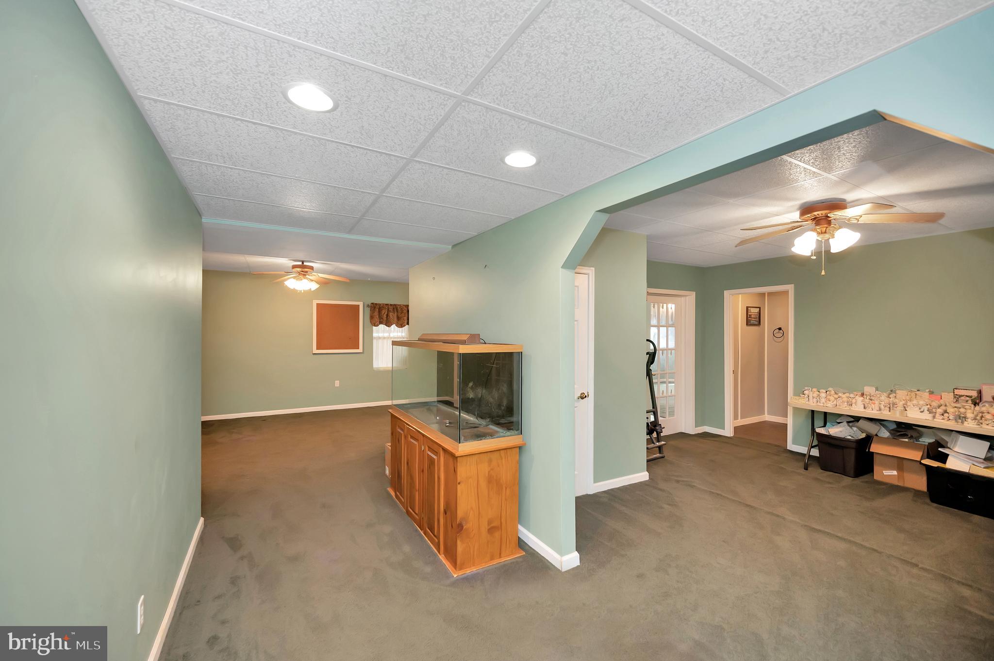 SHERWOOD ESTATES - Residential