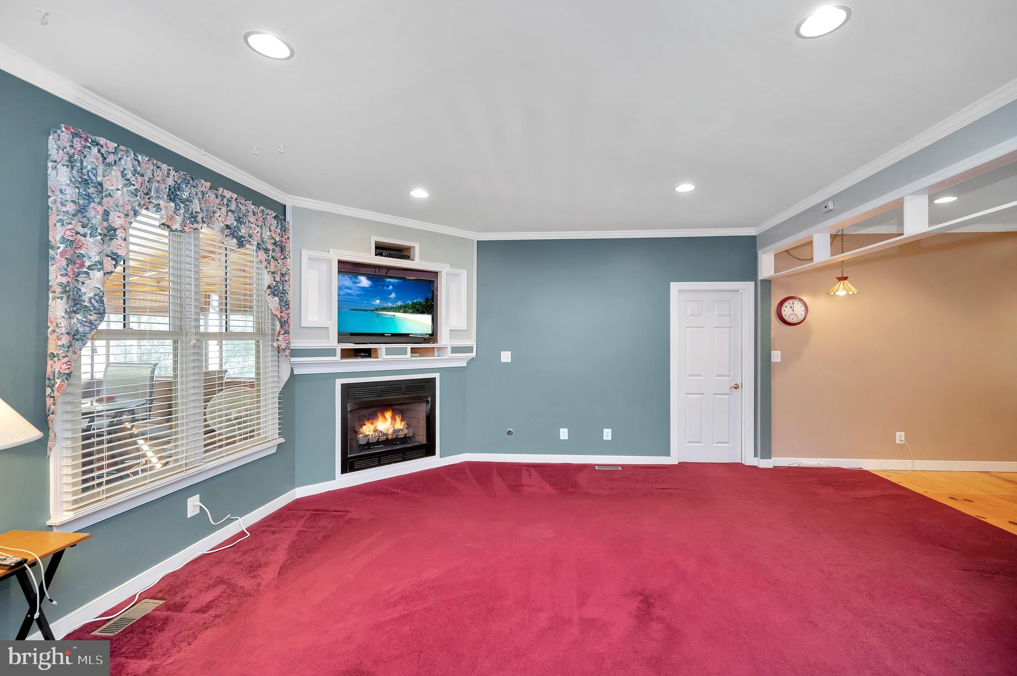 SHERWOOD ESTATES - Residential