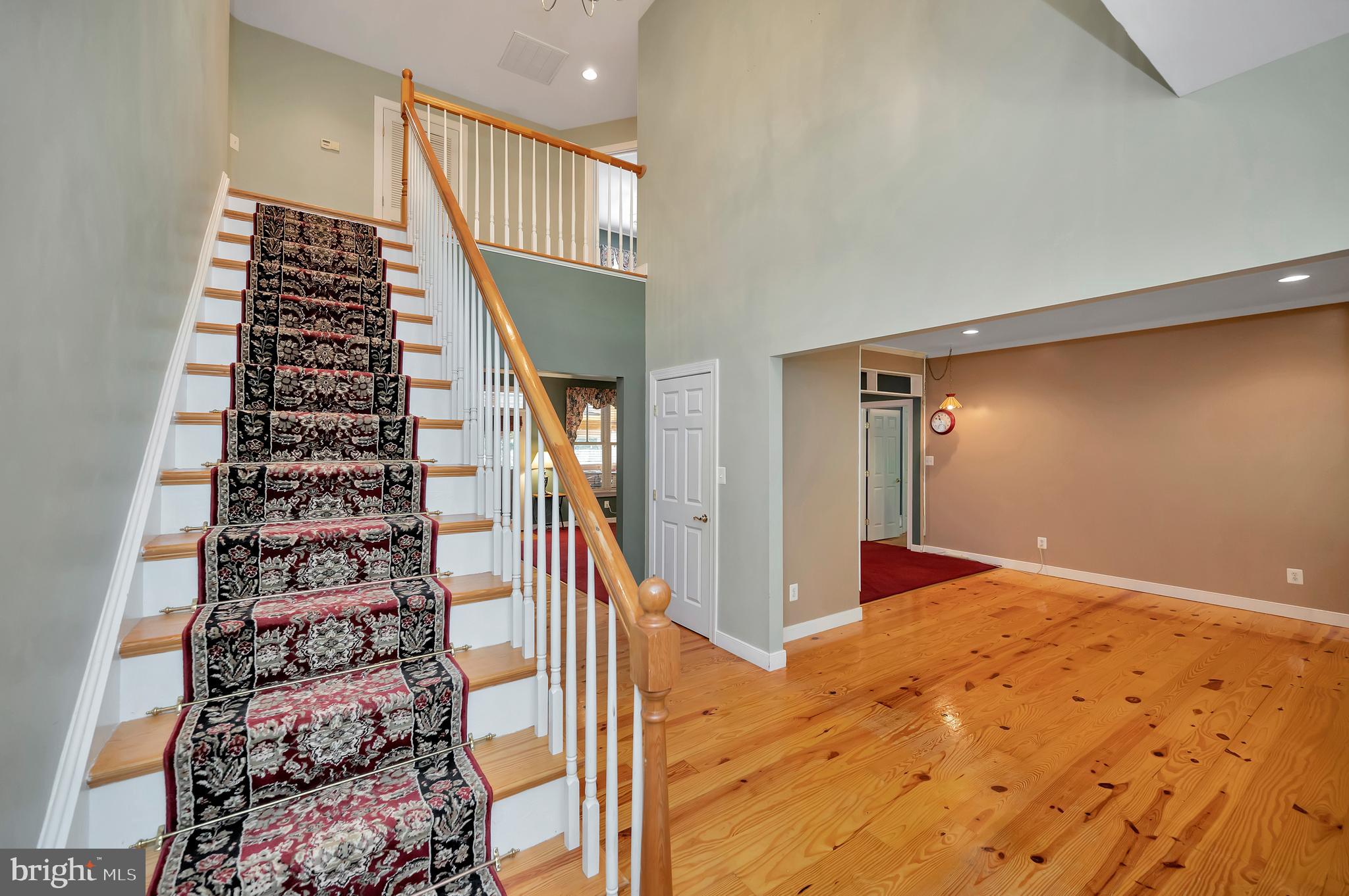 SHERWOOD ESTATES - Residential