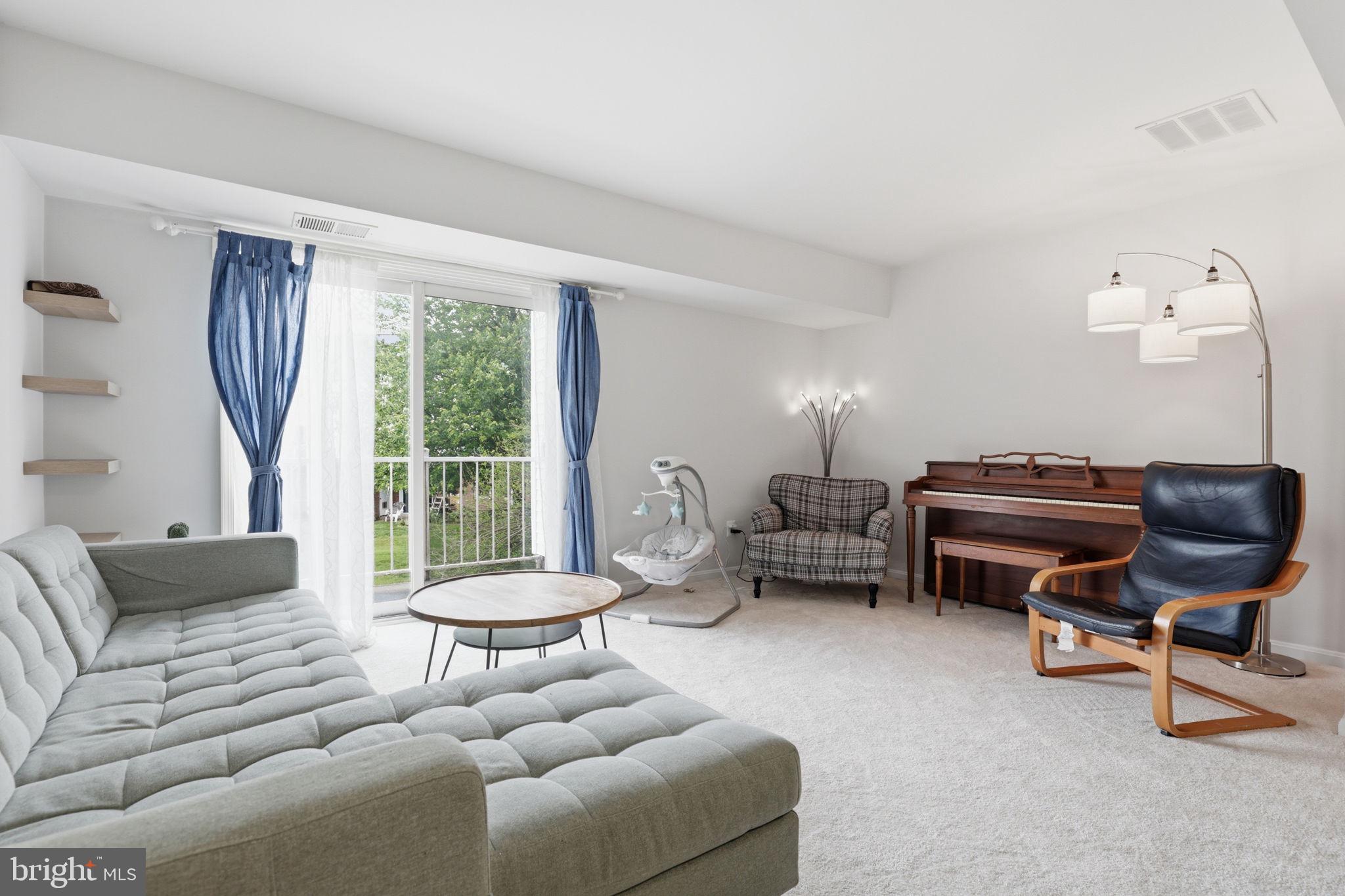 THE MEADOWS - Residential