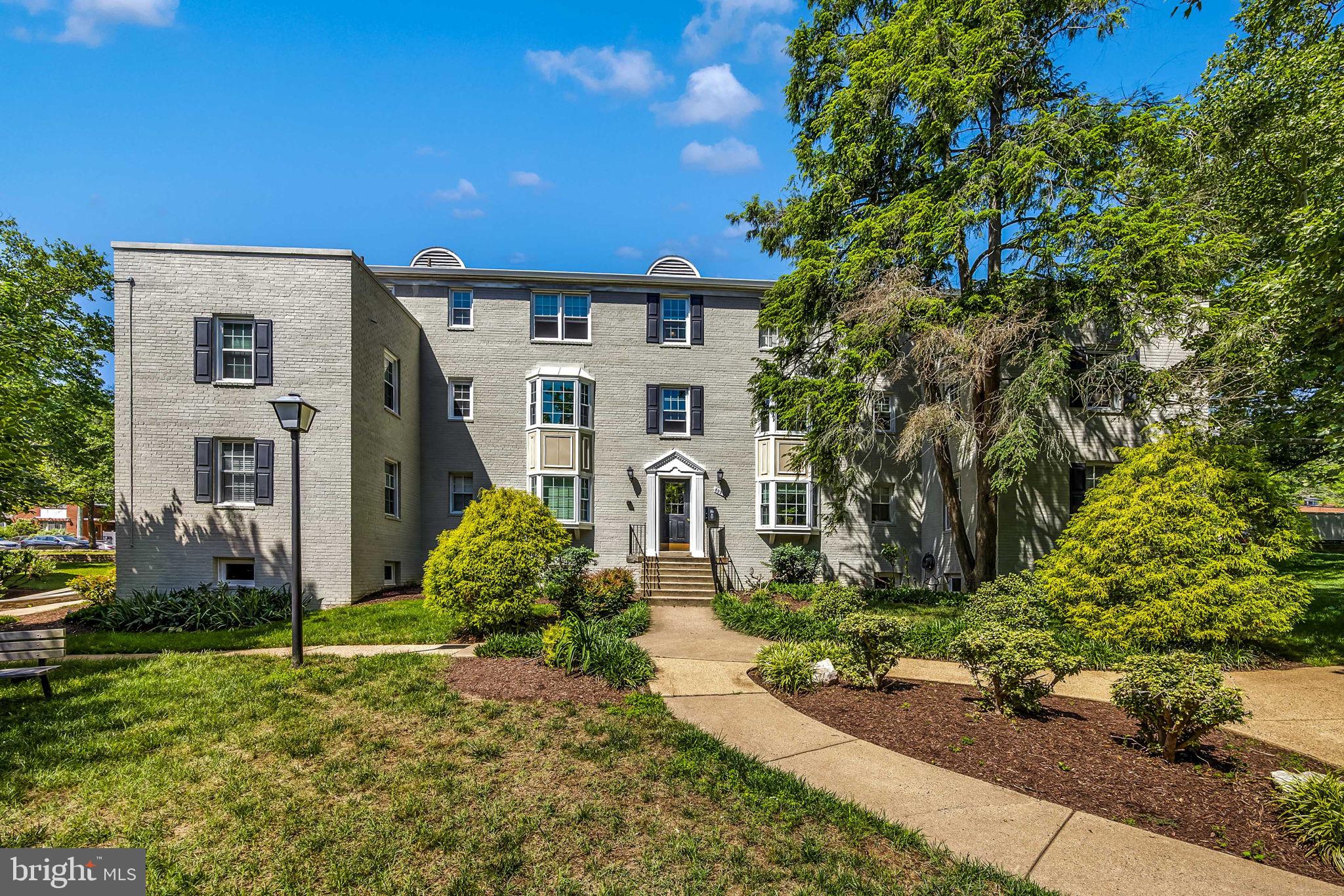 Spacious and beautifully updated, this top-floor residence at Park Glen offers a rare combination of comfort, style, and outdoor living. The standout feature is a private 16’ x 12’ terrace overlooking the scenic Four Mile Run Trail, an ideal setting for morning coffee or evening relaxation. Inside, the condo features stunning hardwood floors, completely renovated kitchen with white cabinets, granite countertops + stainless steel appliances, a dedicated dining area that adds both functionality and flow, a beautifully updated bath,  and a spacious bedroom with access to terrace. All thoughtfully designed for modern living. There is a shared laundry area in the building. Perfectly positioned, the condo is just steps to the Four Mile Run Trail with easy access to the Washington and Old Dominion Trail, Glencarlyn Park, and nearby streams, picnic areas, and playgrounds, as well as the Arlington Mill Community Center. Conveniently located minutes from Harris Teeter and the vibrant shops and restaurants along Columbia Pike, with easy commuter access via ART and Metrobus routes, Capital Bikeshare, and quick proximity to Amazon HQ2 and Washington, DC. Additional highlights include one assigned parking space, a second available with a county permit, ample guest street parking, individual owner storage units, and a bike room.  The condo fee covers hot water, trash and recycling, snow removal, and common area maintenance. Park Glen is also VA loan approved, making this an exceptional opportunity for both homeowners and investors alike.