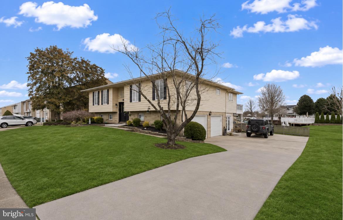 RUMSEY ISLAND - Residential