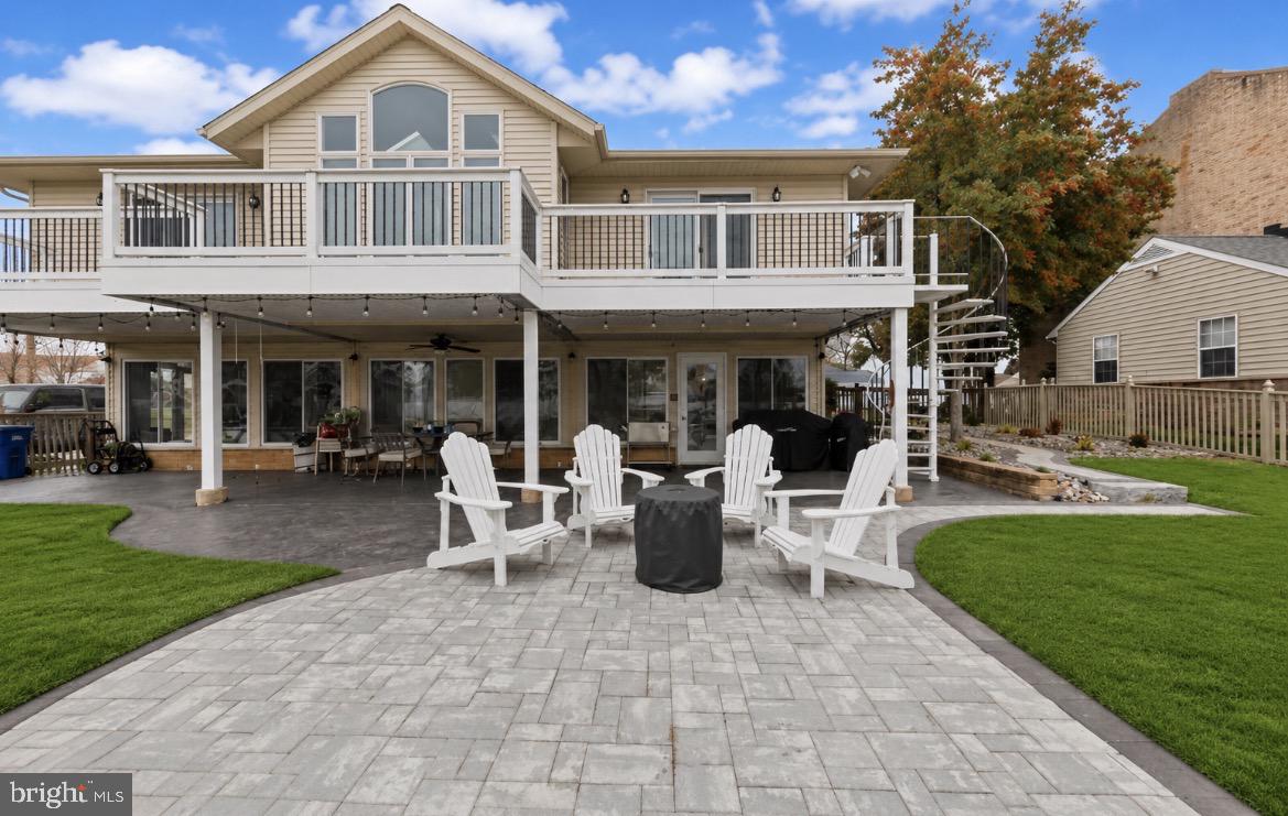 RUMSEY ISLAND - Residential