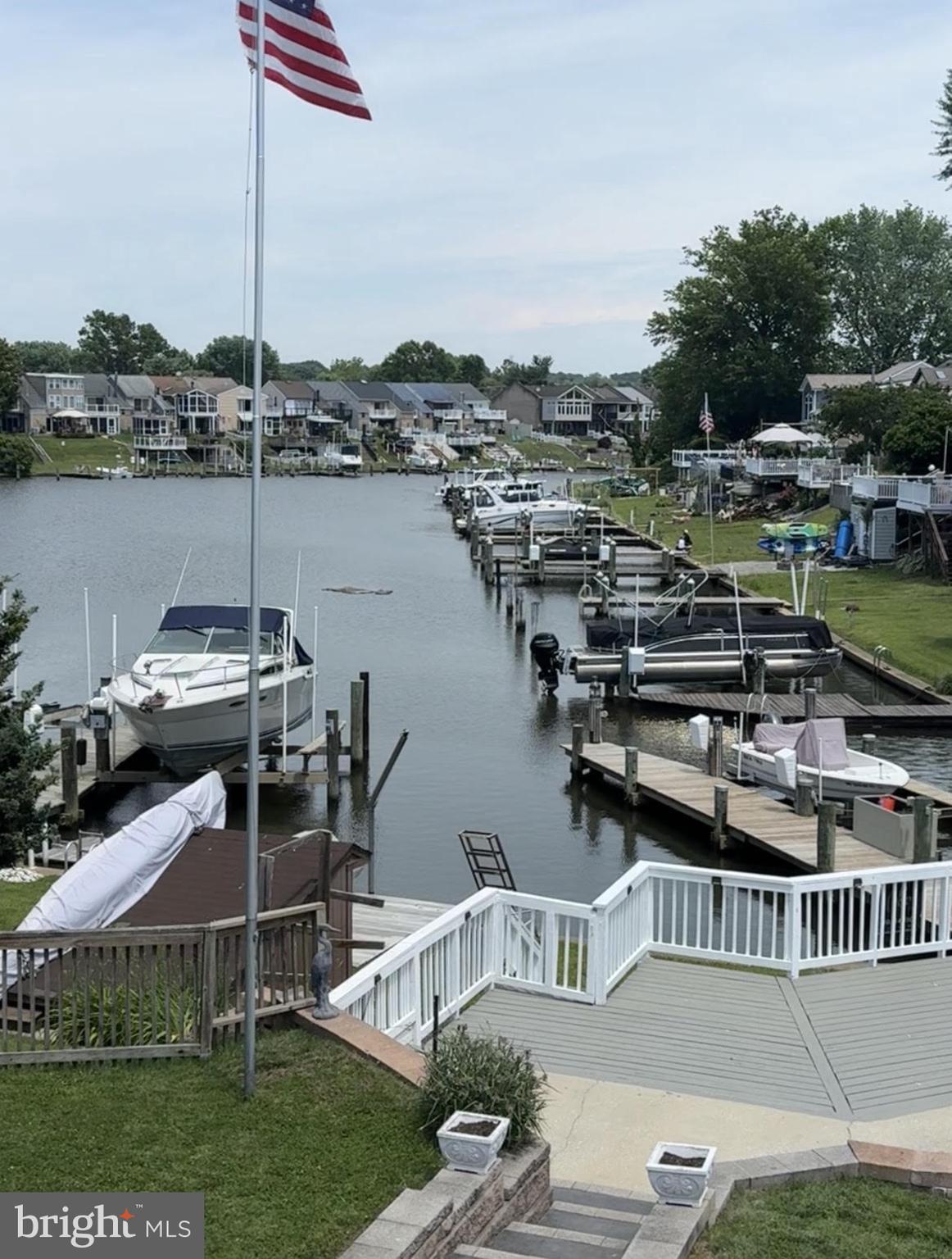 RUMSEY ISLAND - Residential