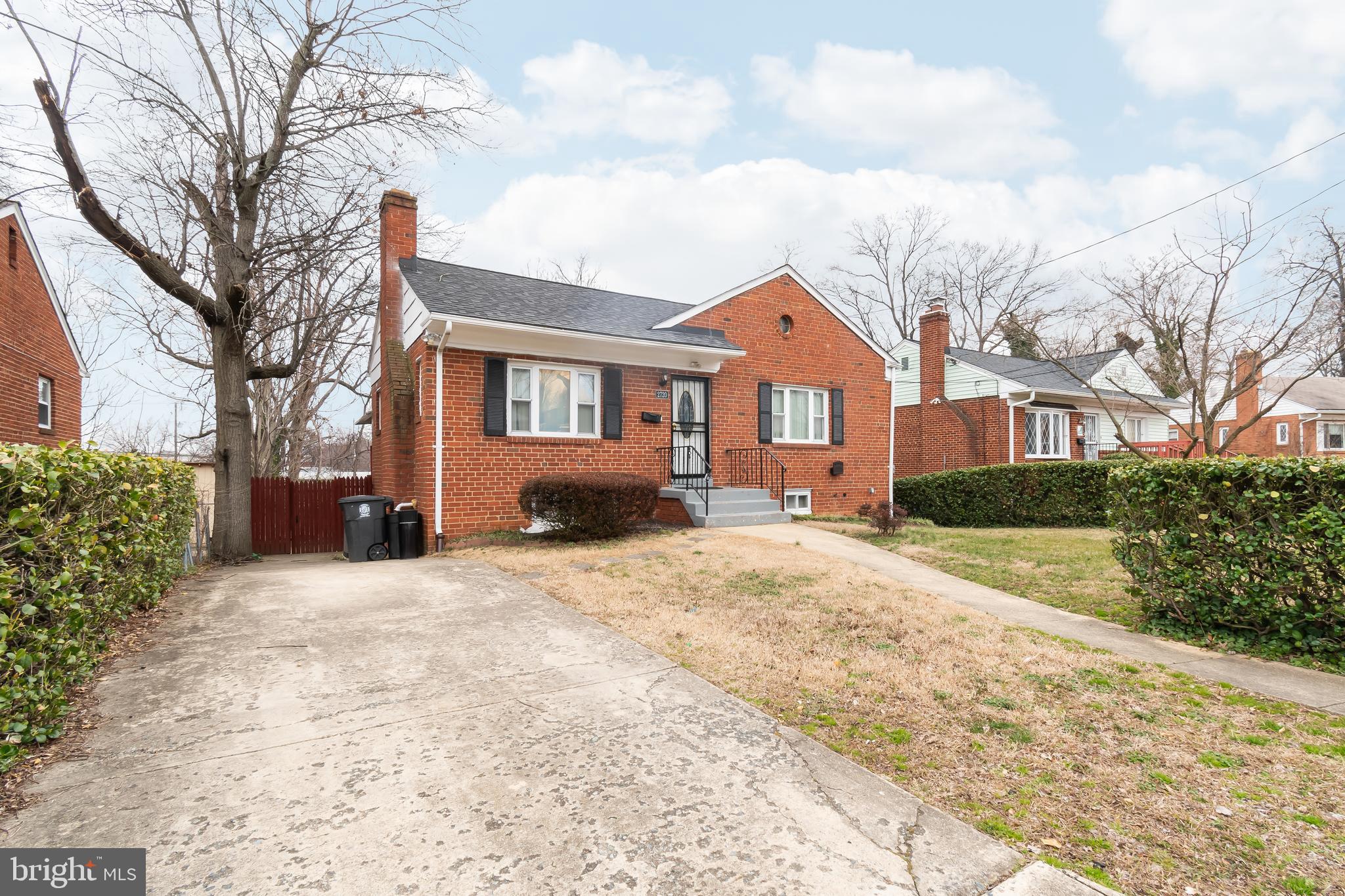 KENT VILLAGE - Residential
