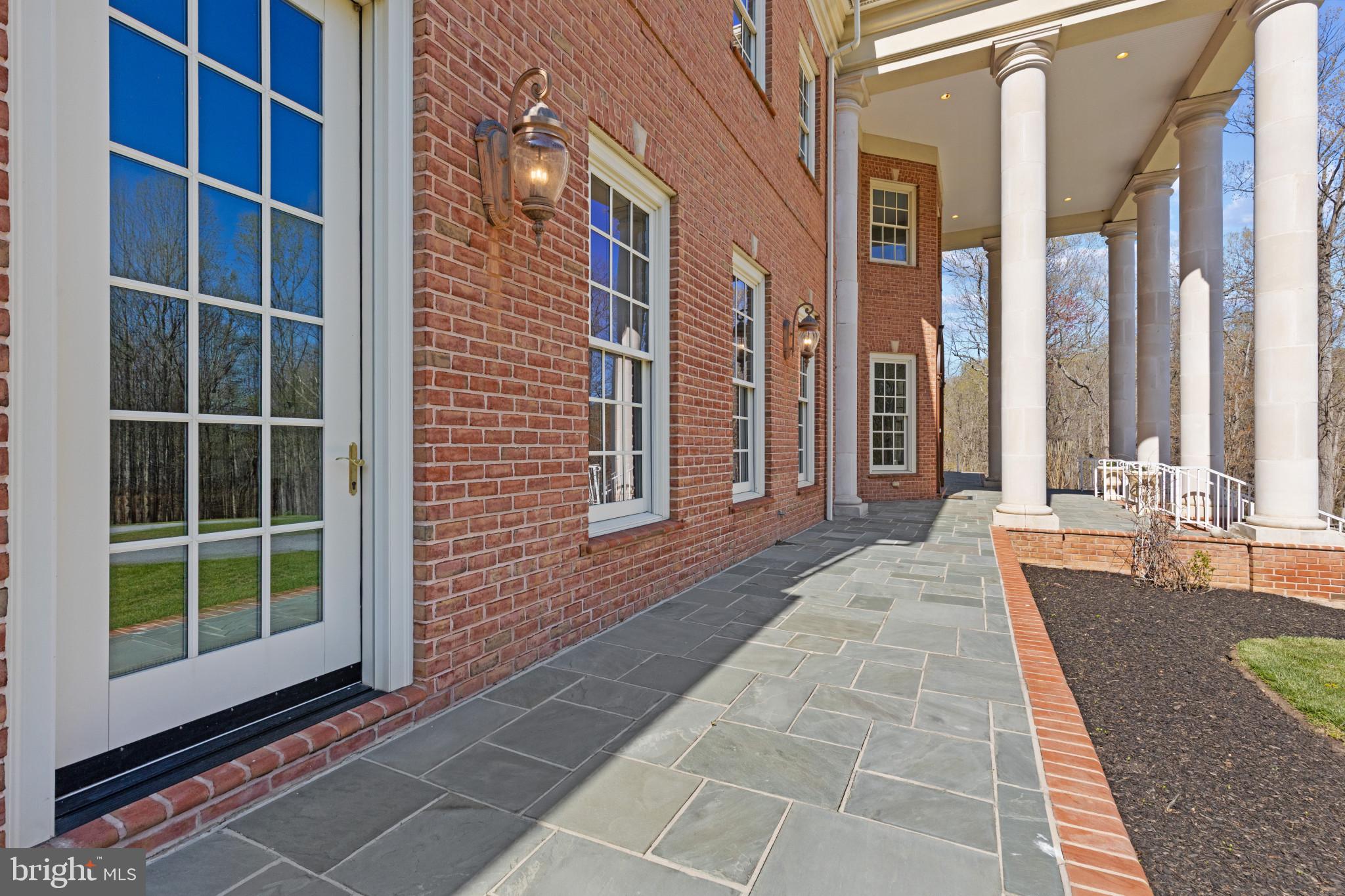 WORTHINGTON VALLEY - Residential
