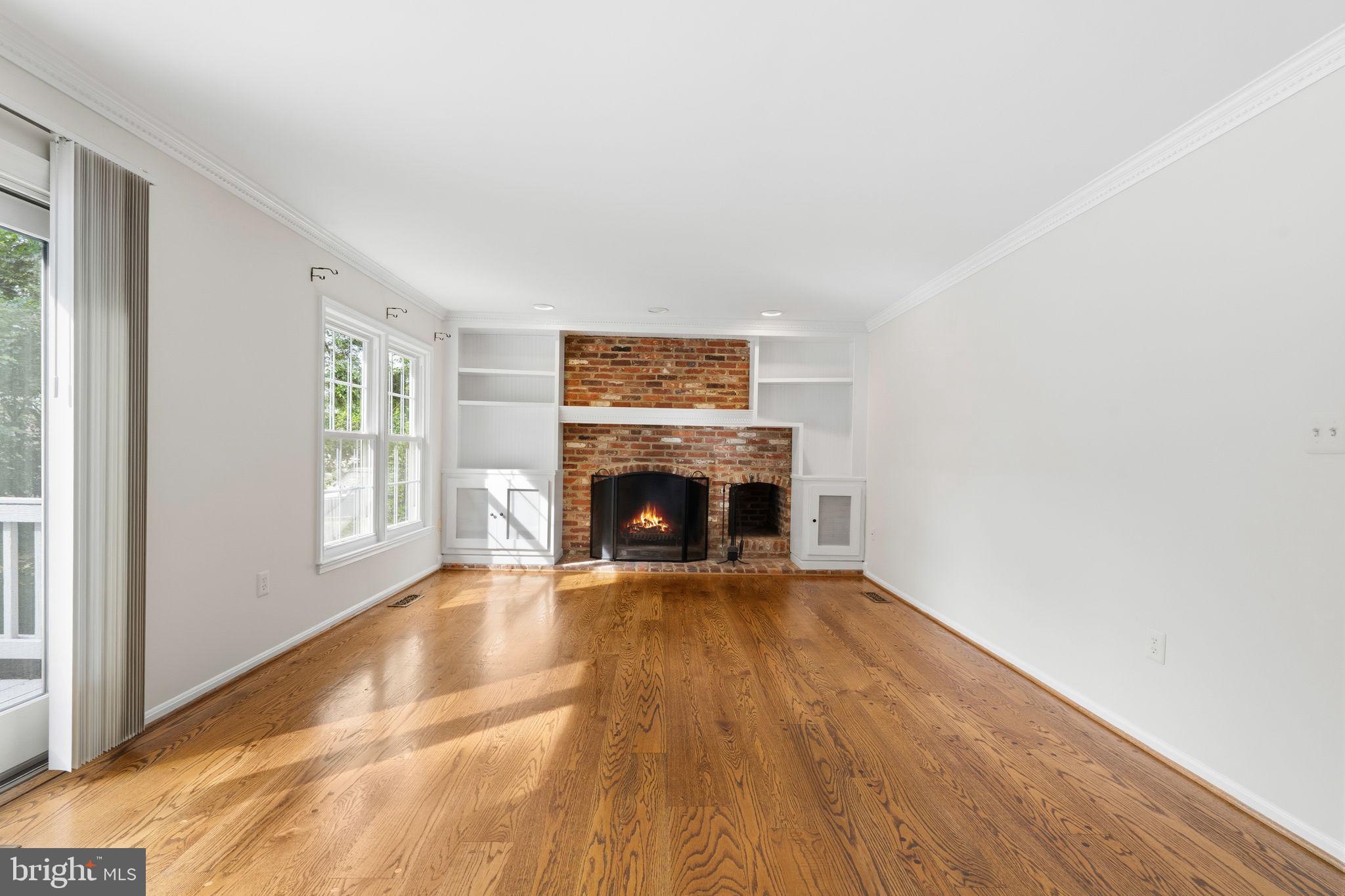 MONTGOMERY VILLAGE - Residential