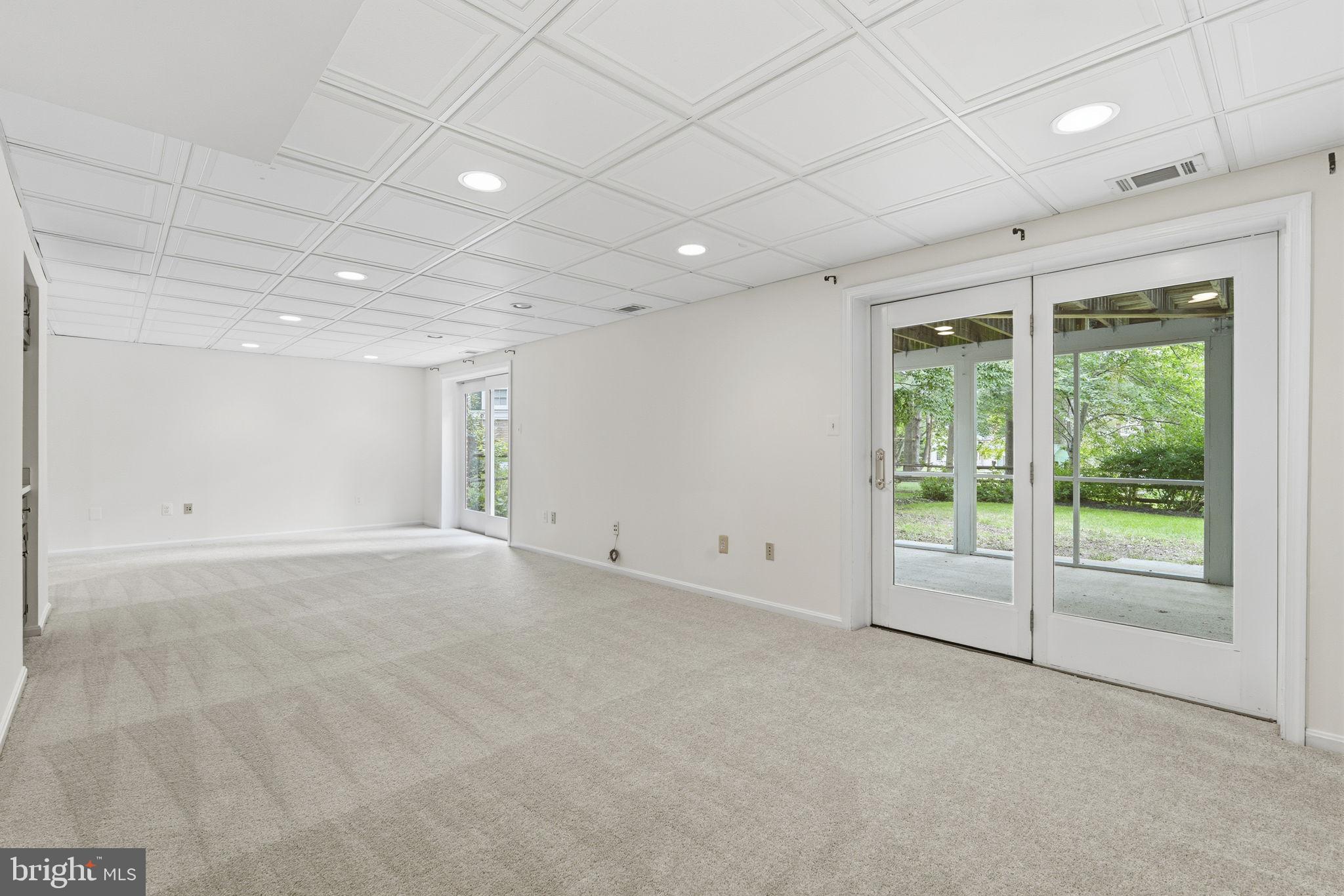 MONTGOMERY VILLAGE - Residential