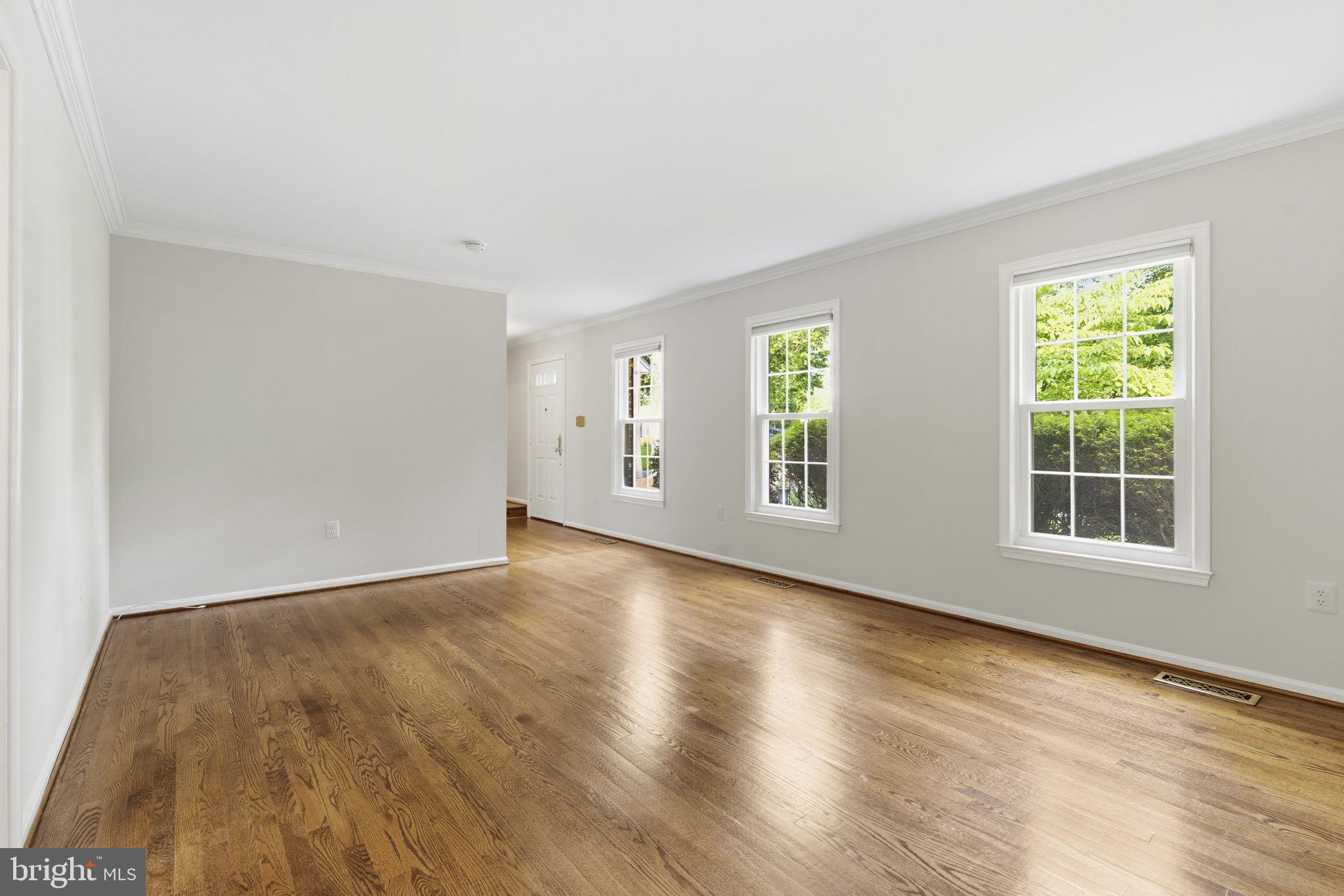 MONTGOMERY VILLAGE - Residential