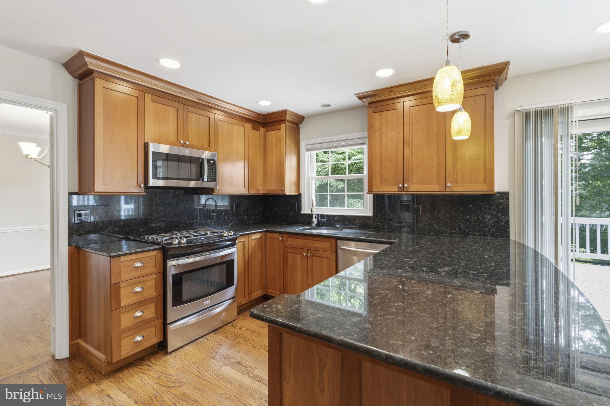 MONTGOMERY VILLAGE - Residential