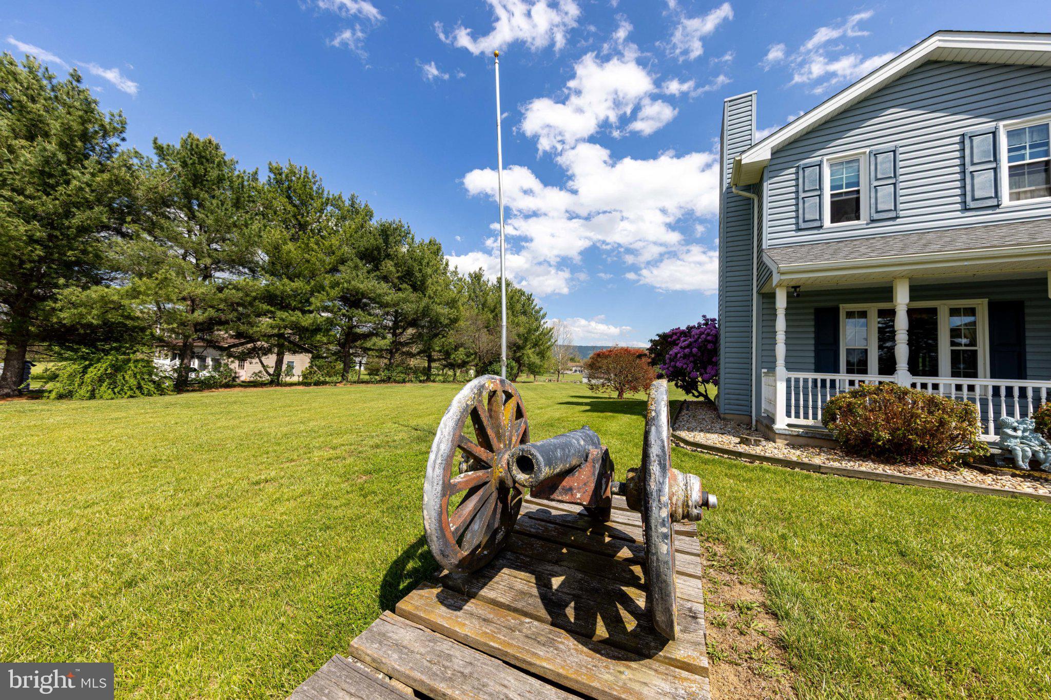 NORTH FORK FARMS - Residential