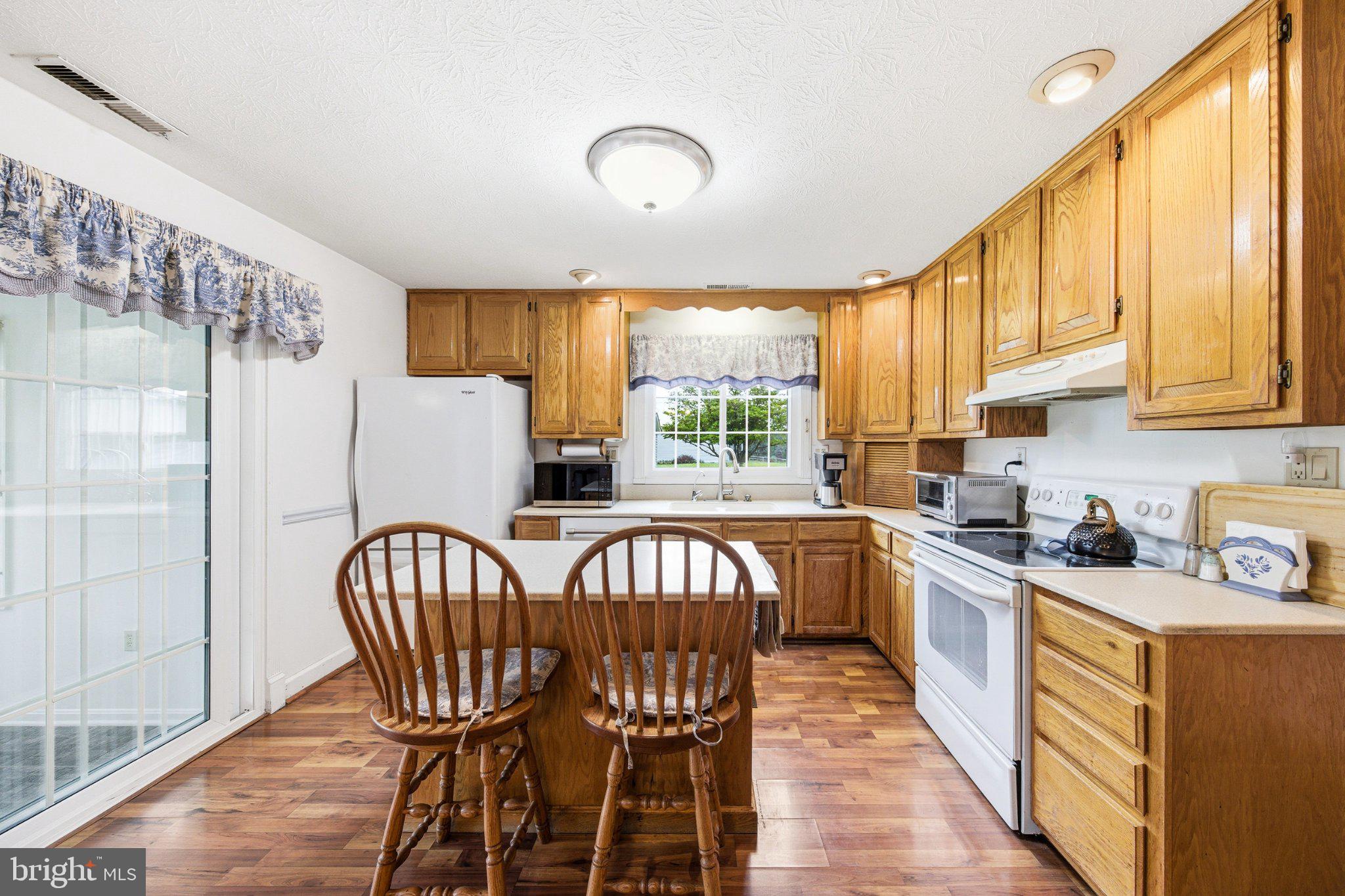 NORTH FORK FARMS - Residential