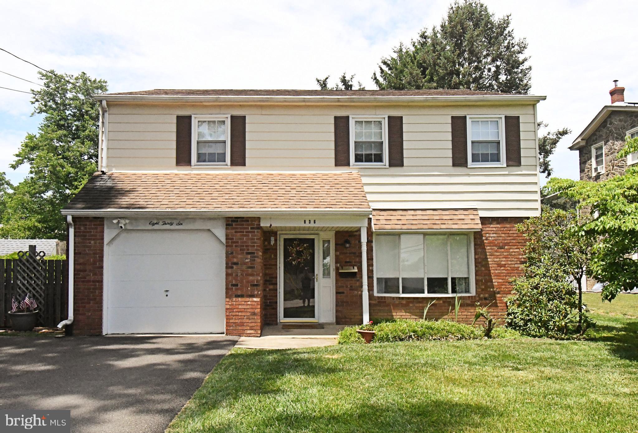 FOX CHASE MANOR - Residential