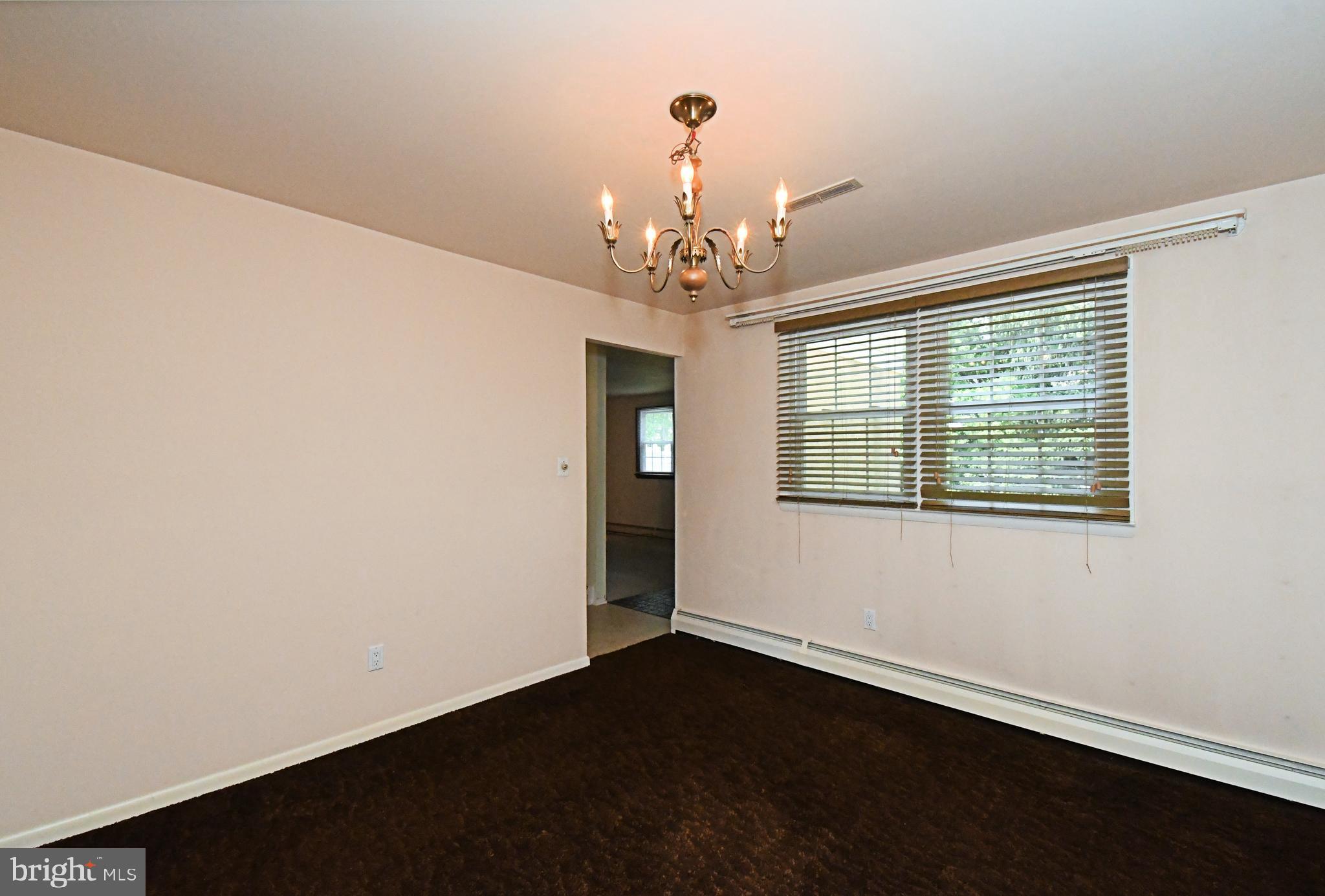 FOX CHASE MANOR - Residential