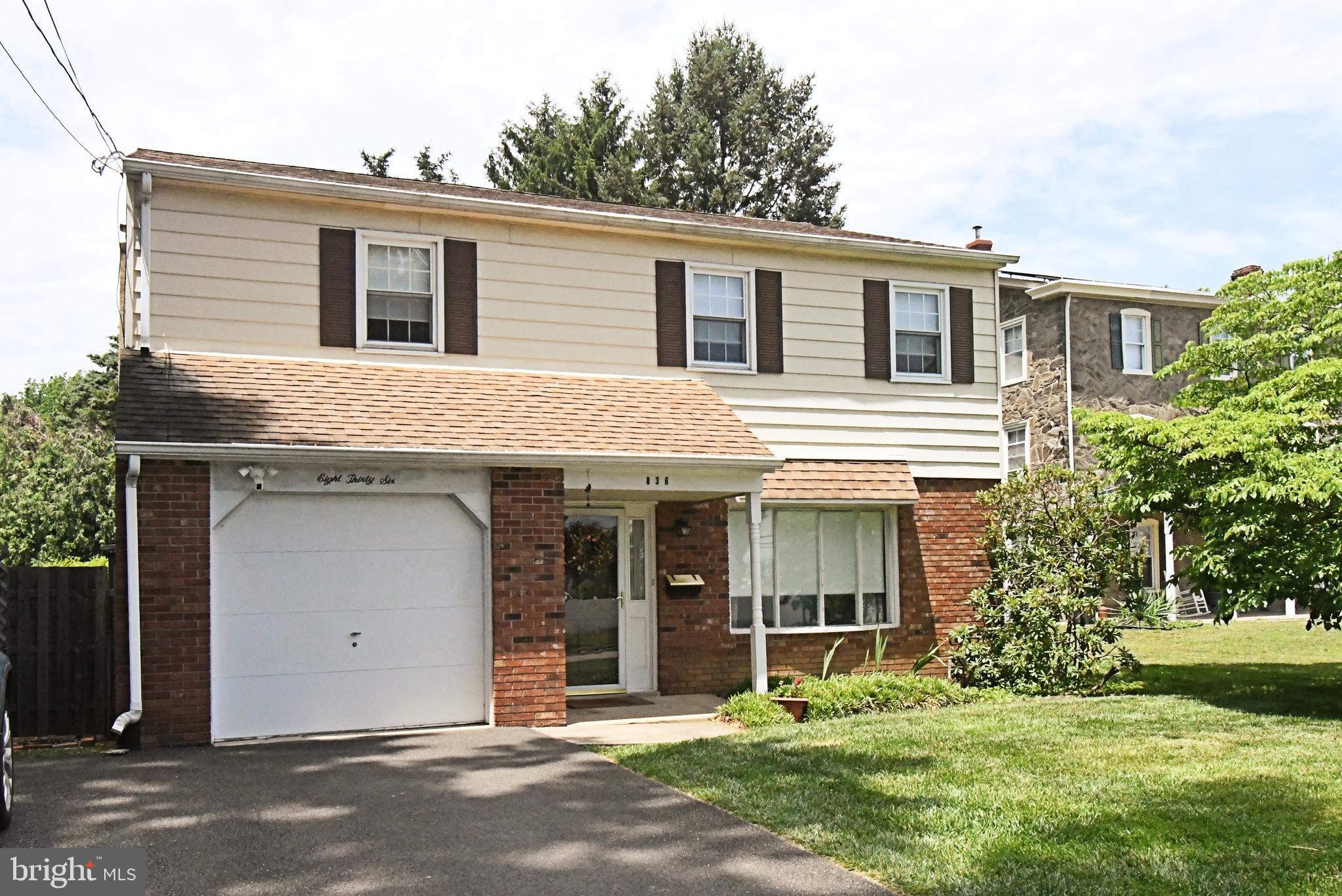 FOX CHASE MANOR - Residential