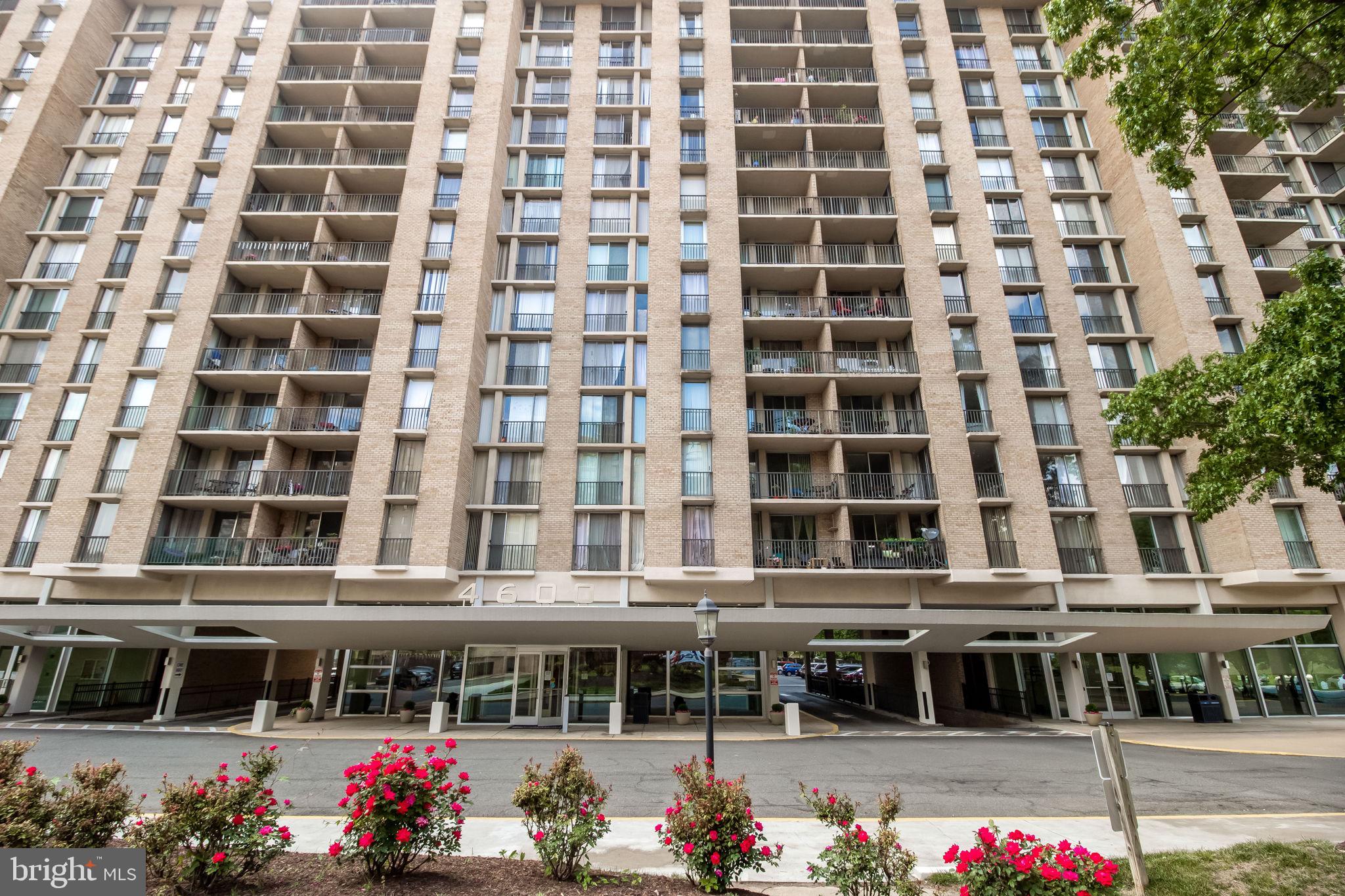 THE CARLTON - Residential