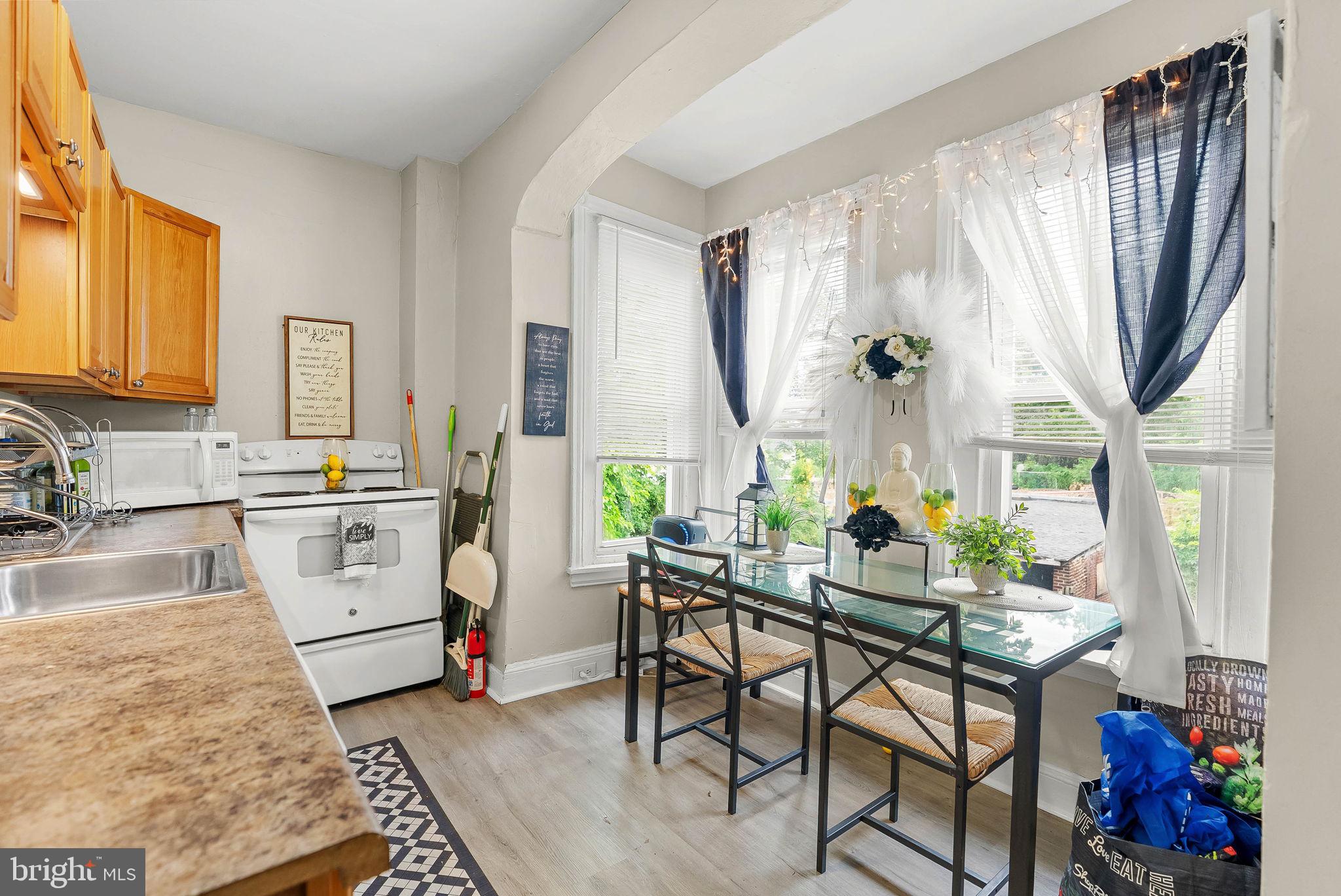 GERMANTOWN - Residential Income