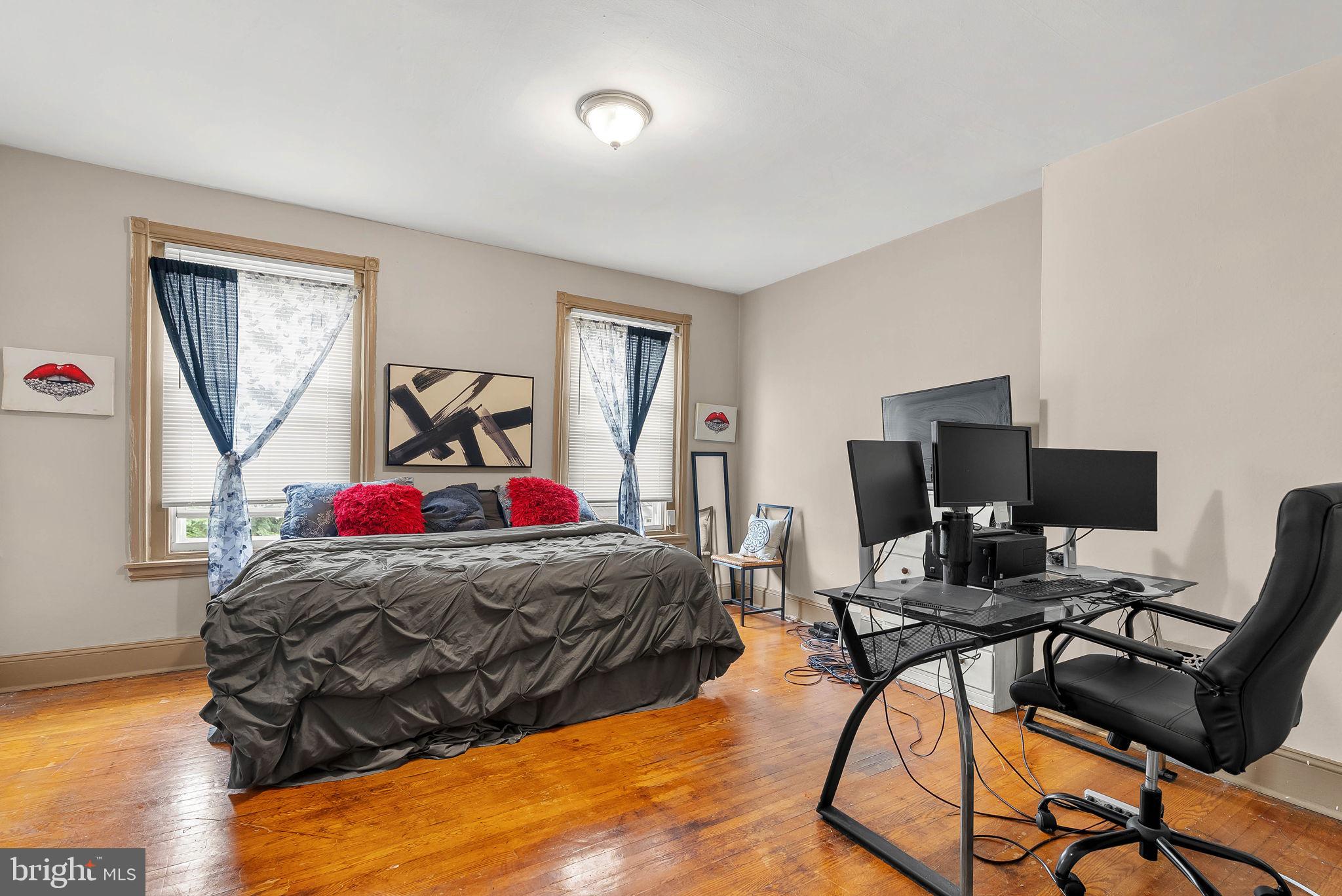 GERMANTOWN - Residential Income
