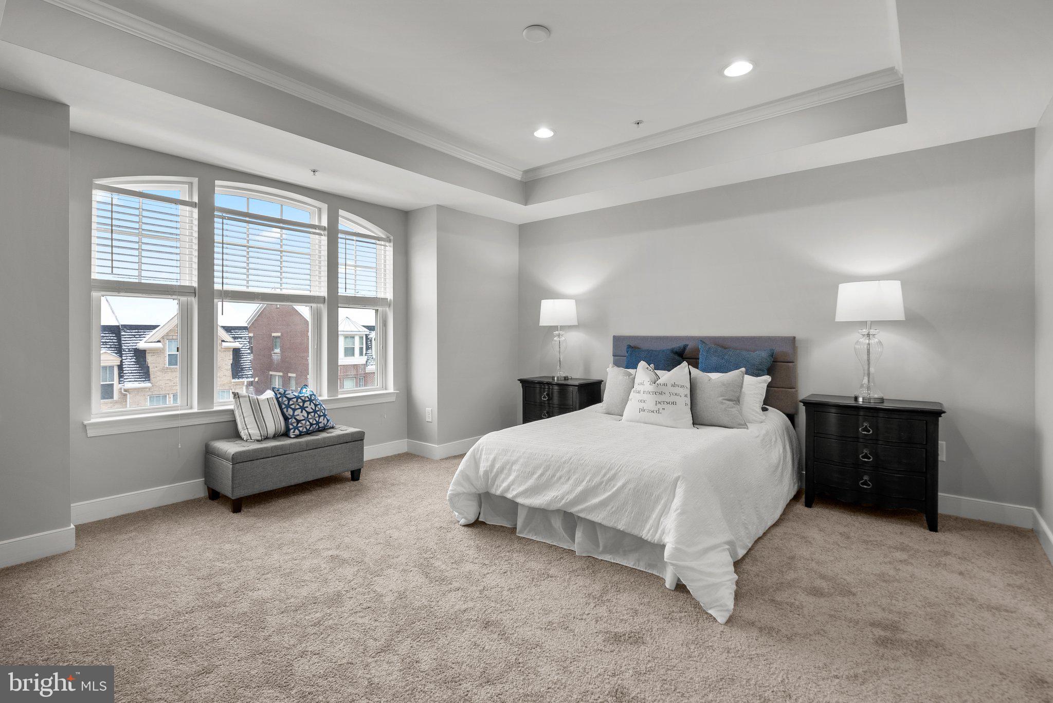 CROWN FARM - Residential