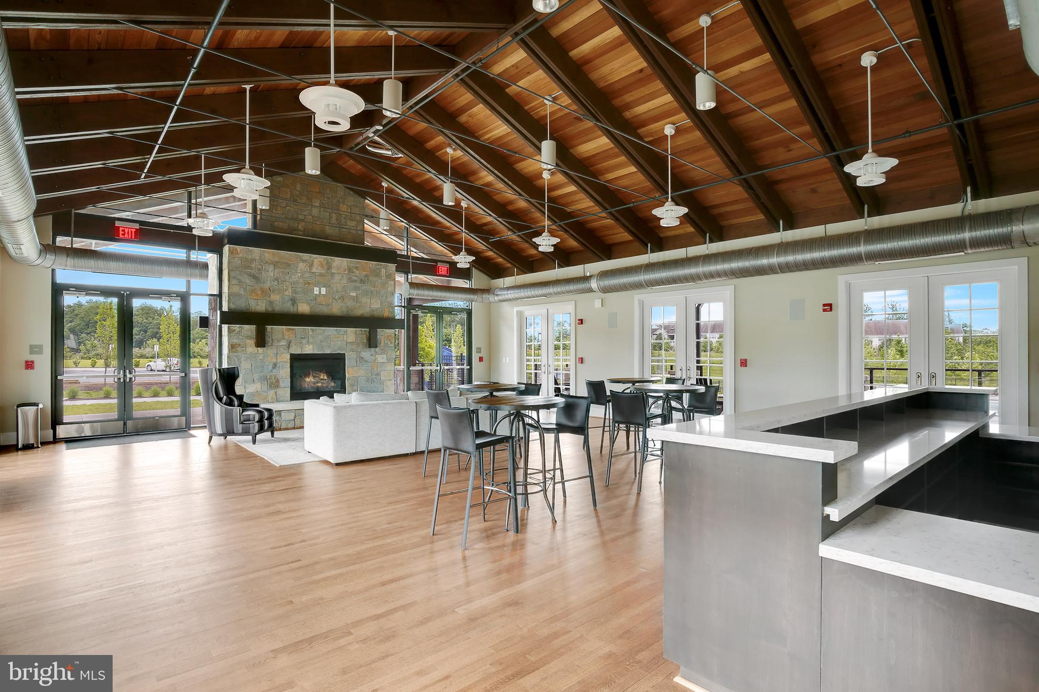 CROWN FARM - Residential