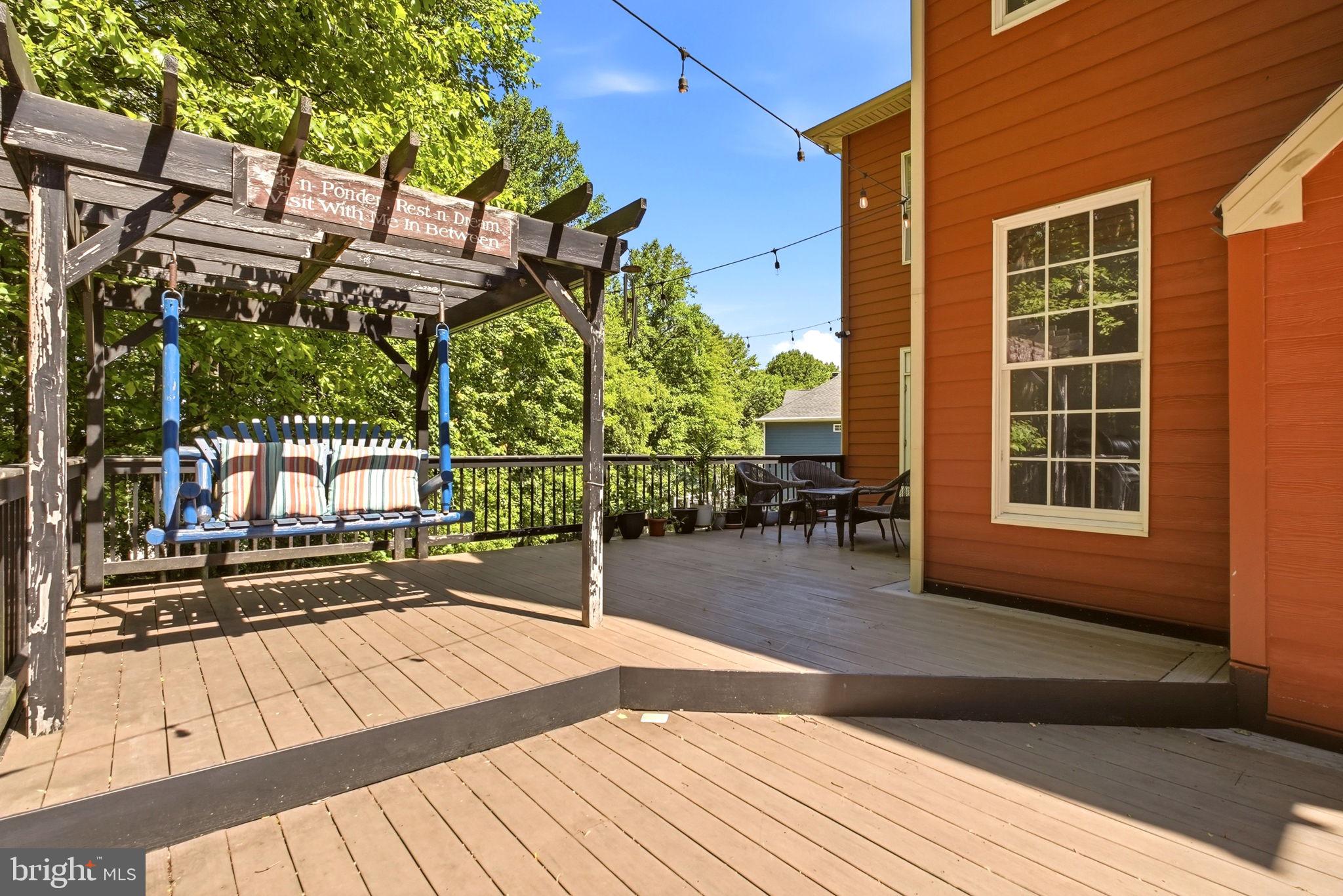 CHESTNUT RIDGE ESTATES - Residential