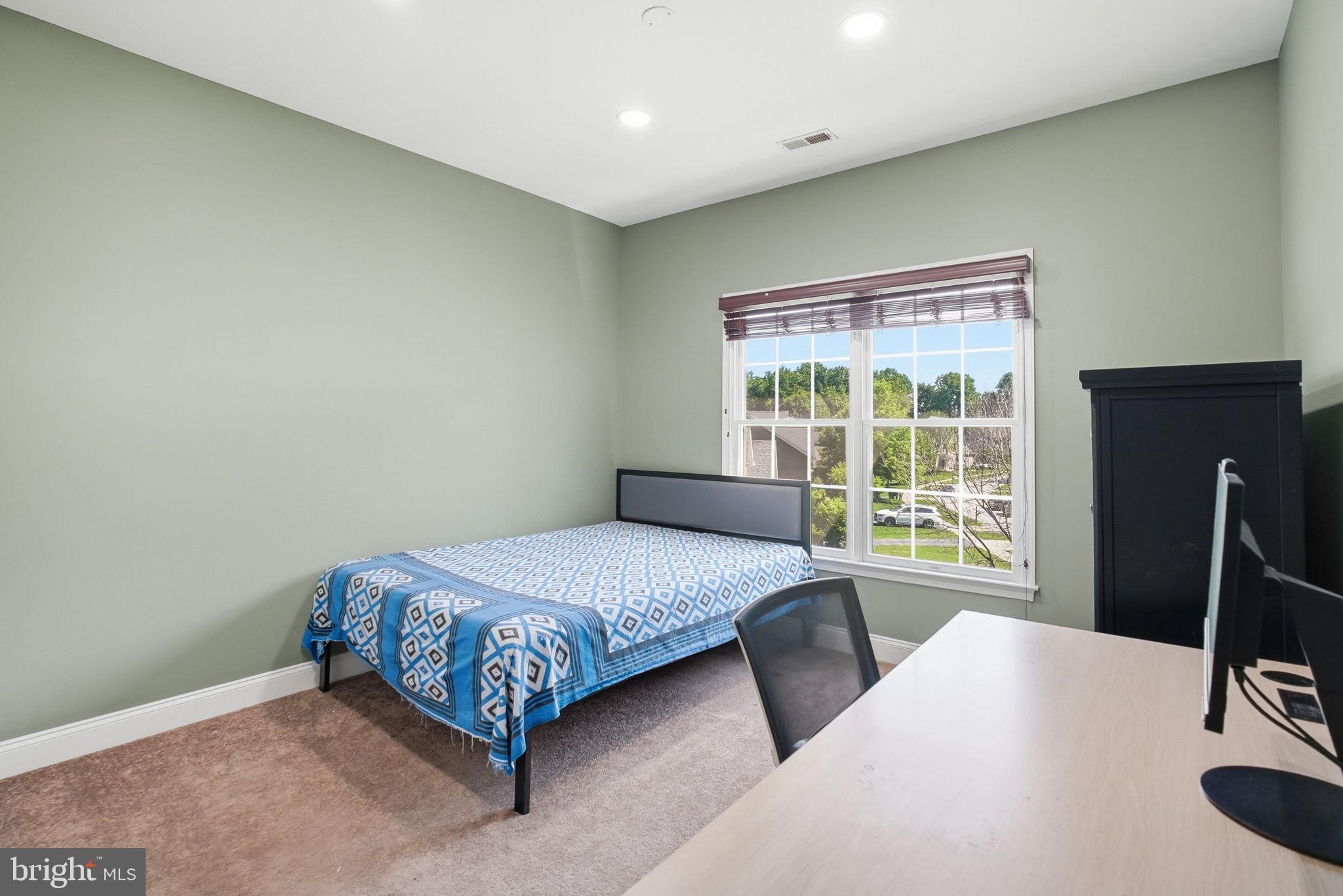 CHESTNUT RIDGE ESTATES - Residential
