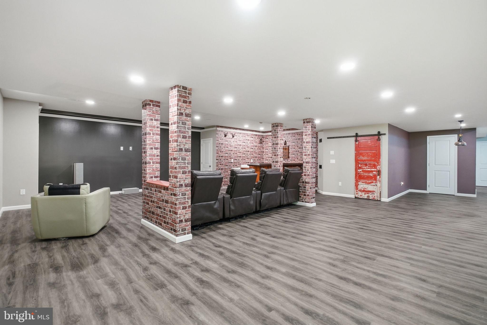 CHESTNUT RIDGE ESTATES - Residential