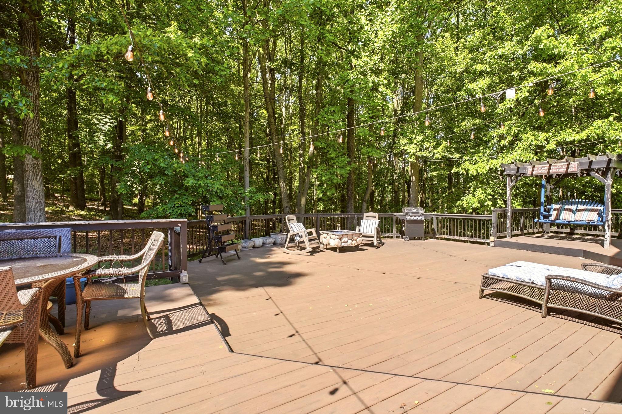 CHESTNUT RIDGE ESTATES - Residential