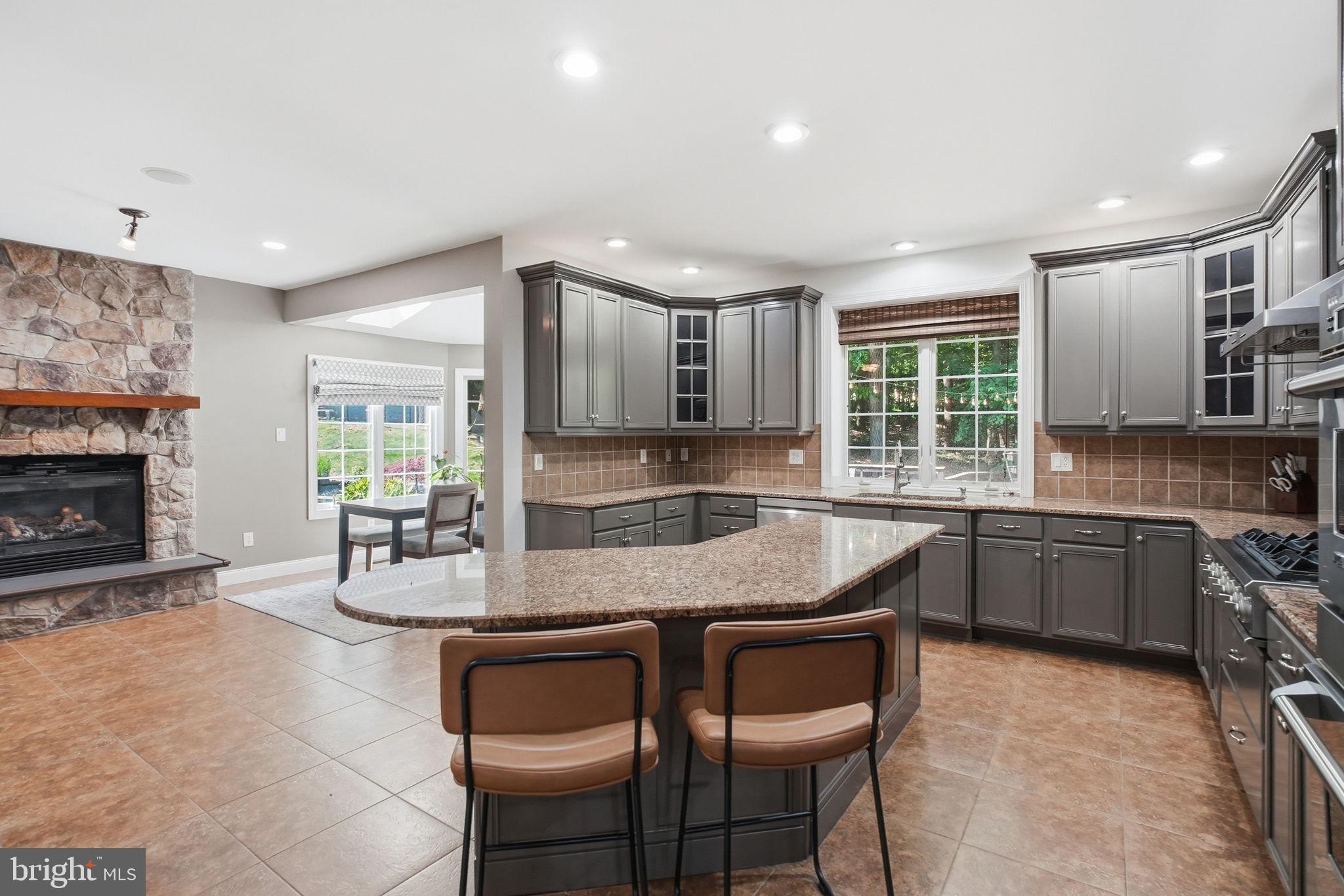 CHESTNUT RIDGE ESTATES - Residential