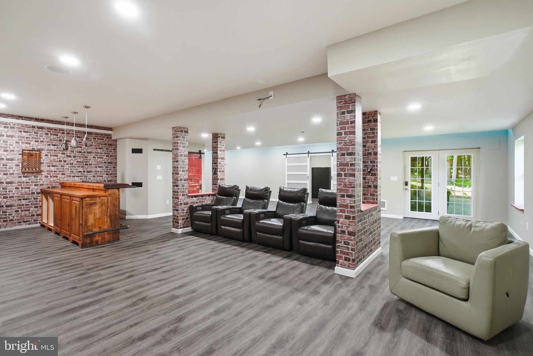 CHESTNUT RIDGE ESTATES - Residential