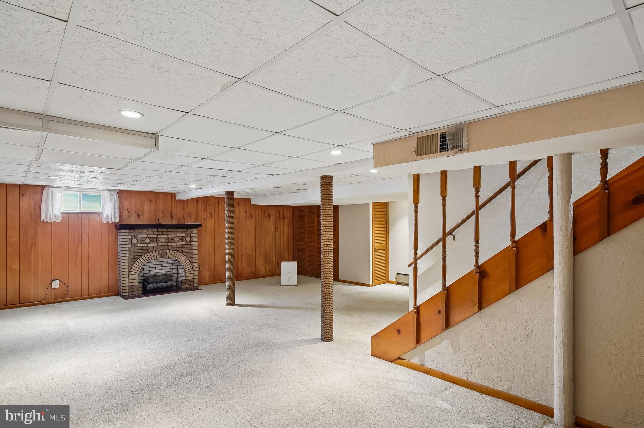 COLONY HILLS - Residential
