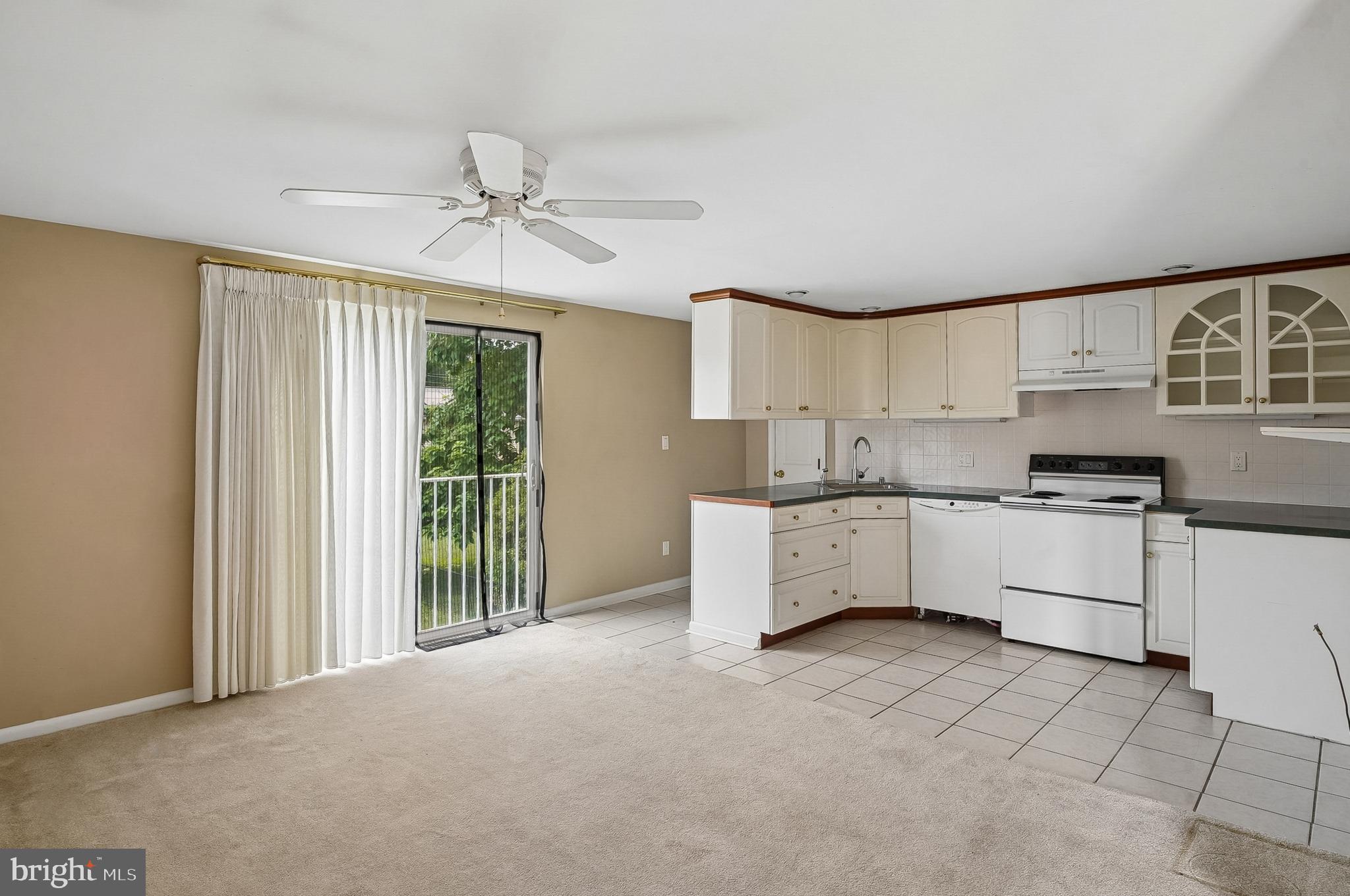 COLONY HILLS - Residential