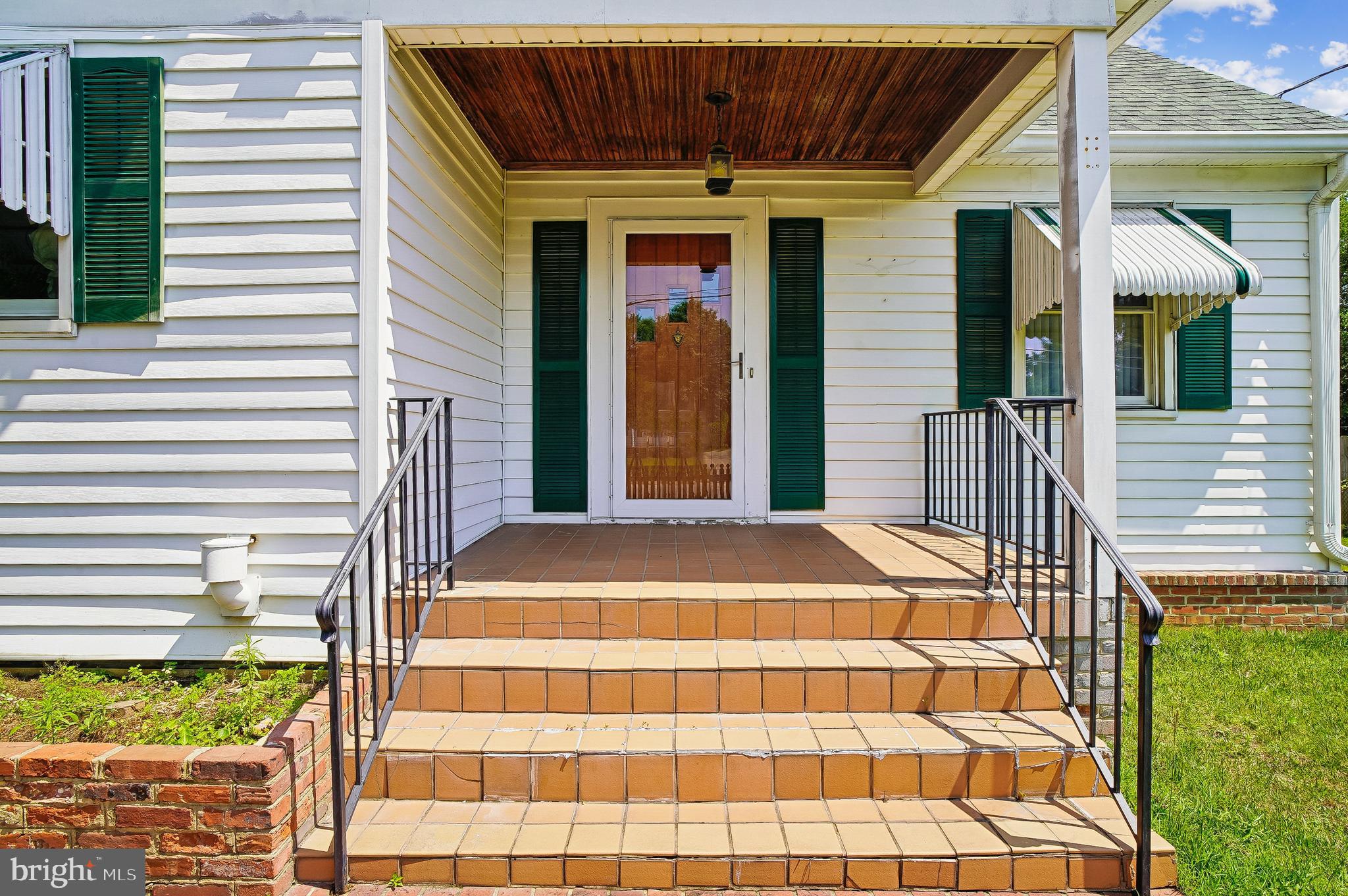 COLONY HILLS - Residential