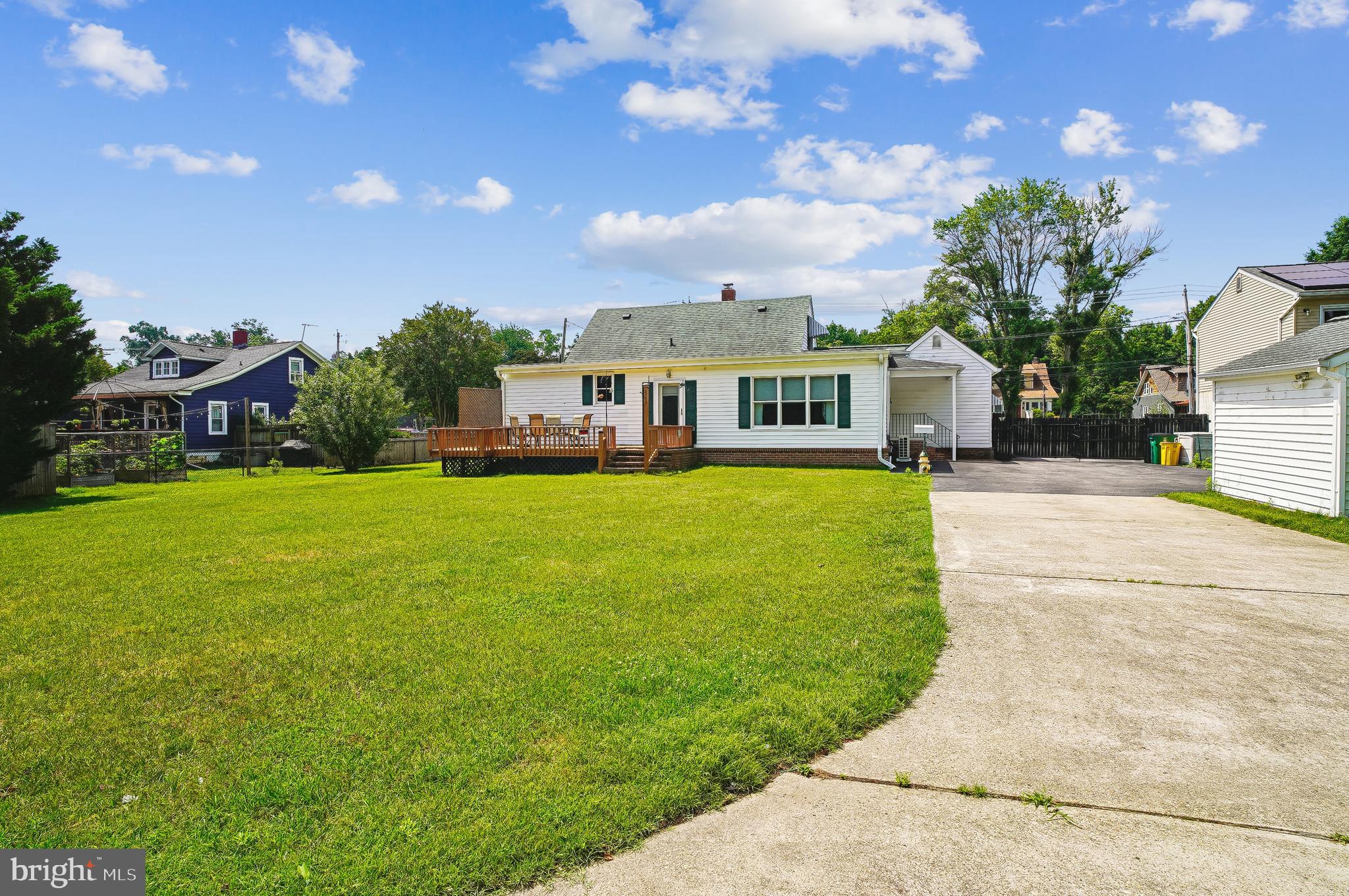 COLONY HILLS - Residential