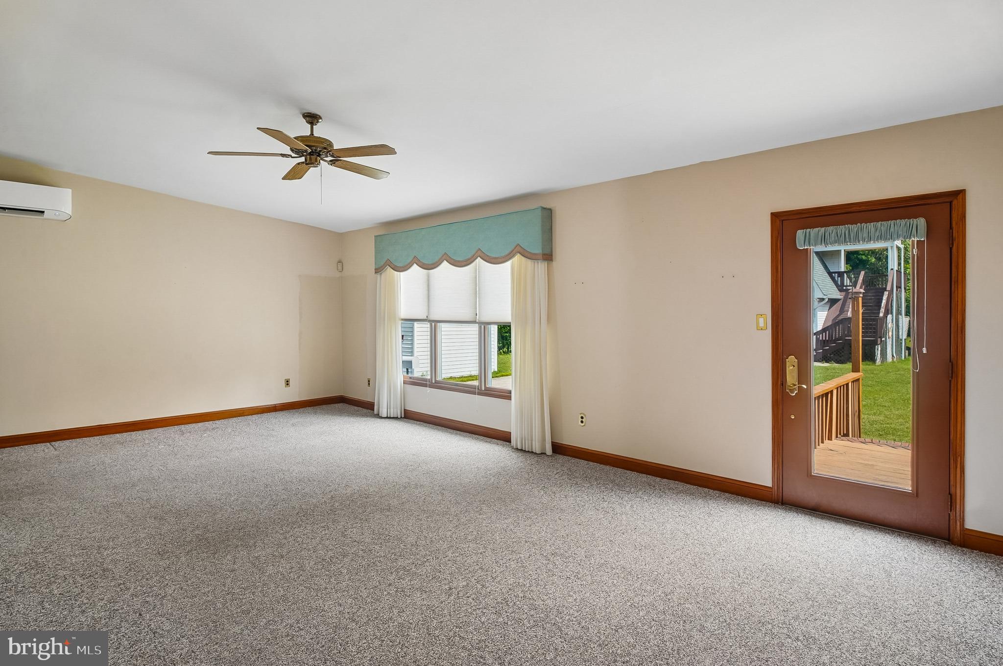 COLONY HILLS - Residential