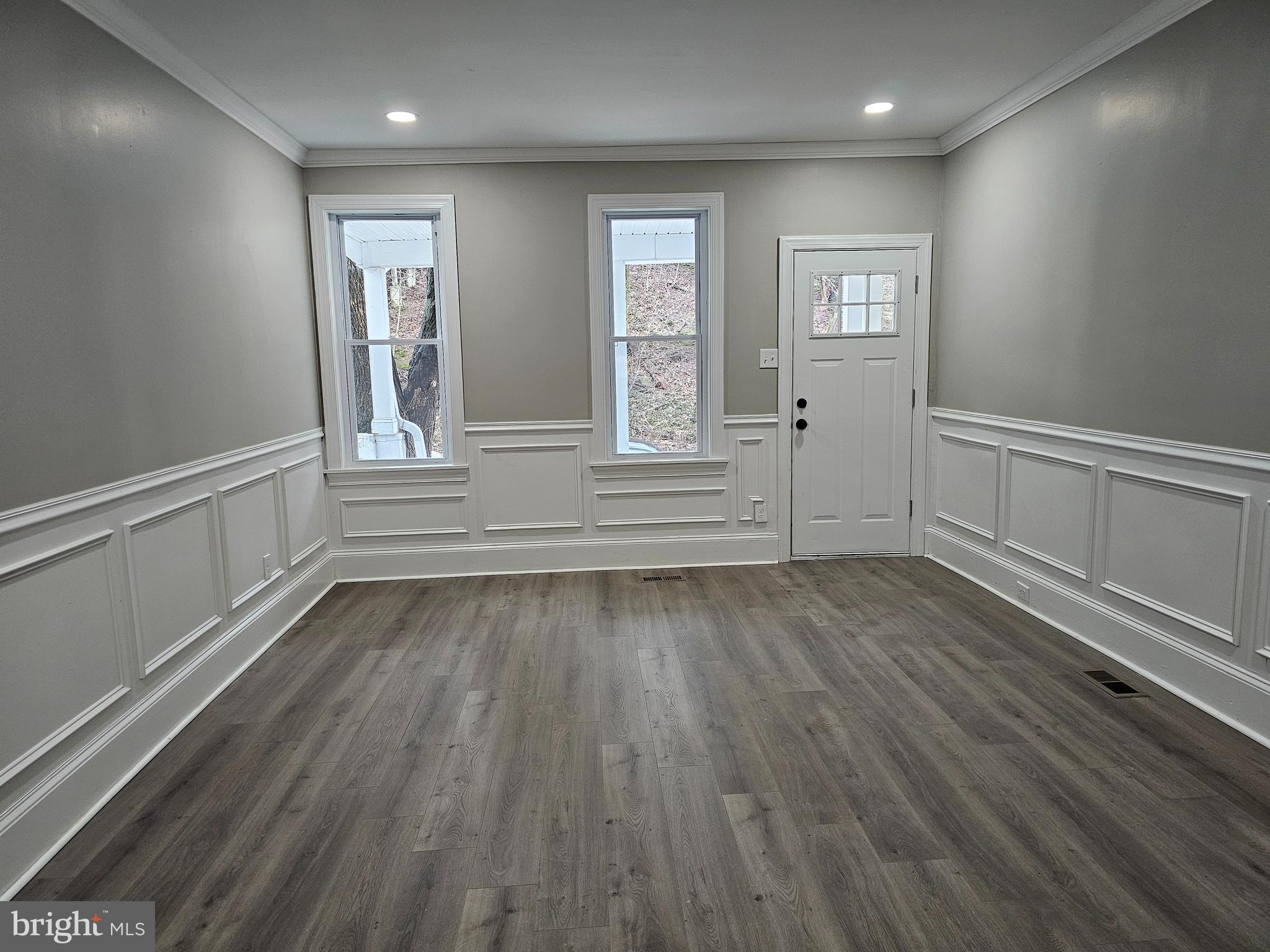 ROXBOROUGH - Residential