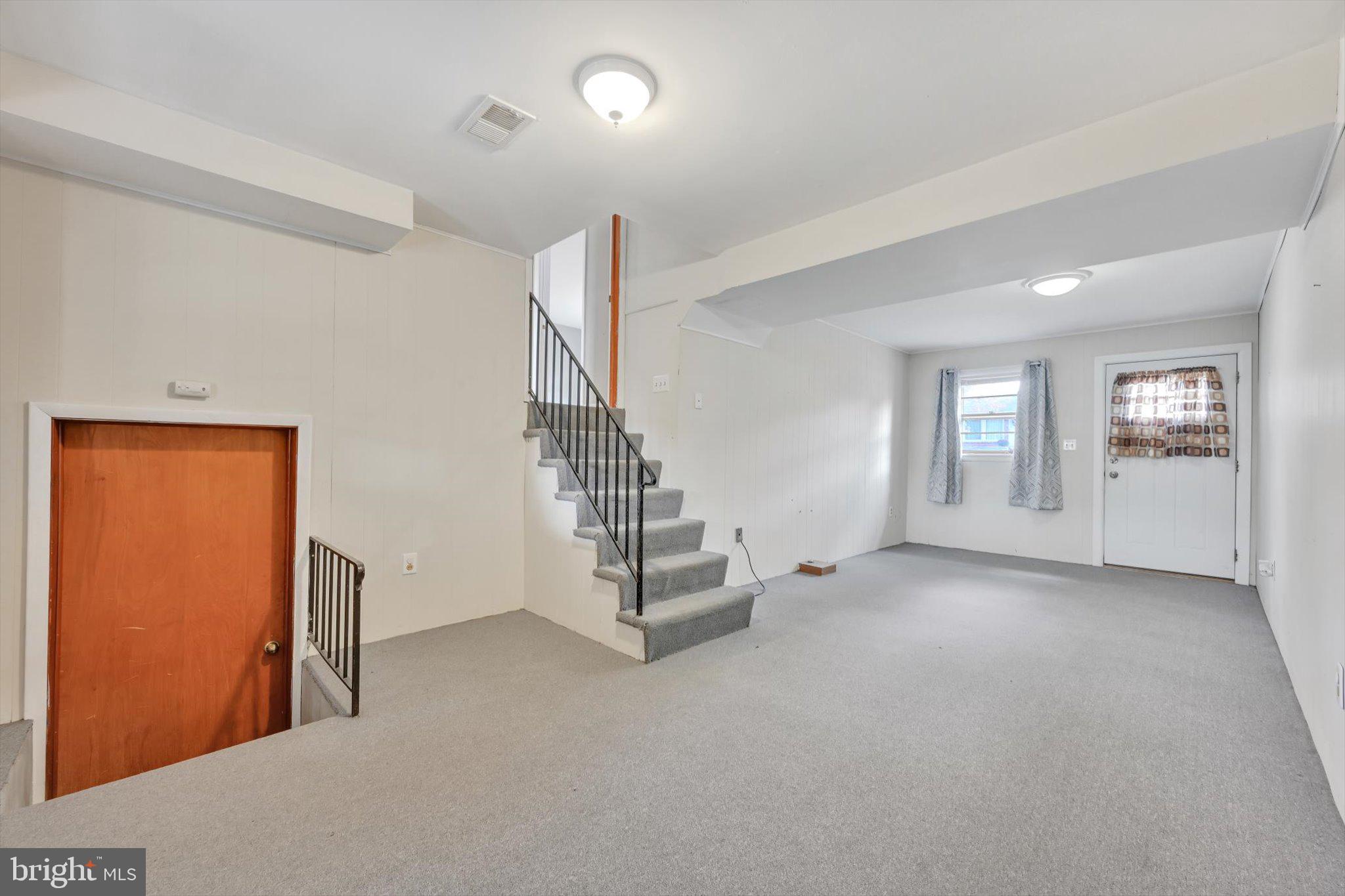 CEDAR CLIFF MANOR - Residential