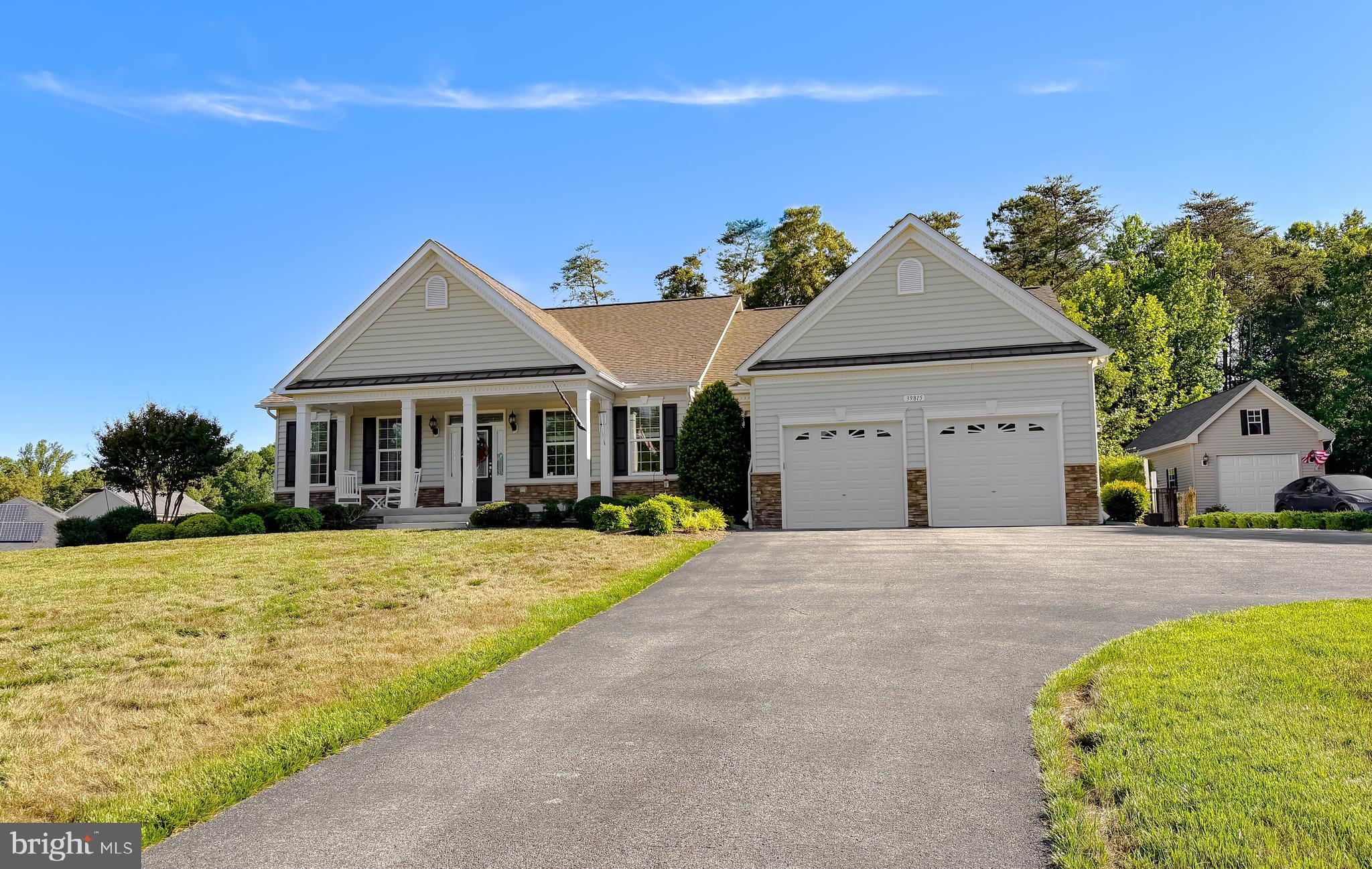 GRANDVIEW HAVEN II - Residential