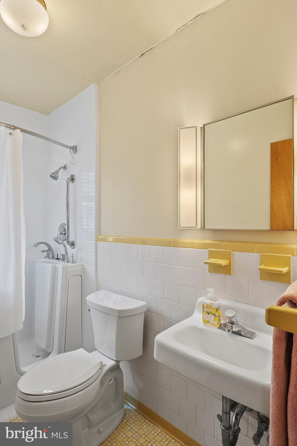 WEST ANNAPOLIS - Residential