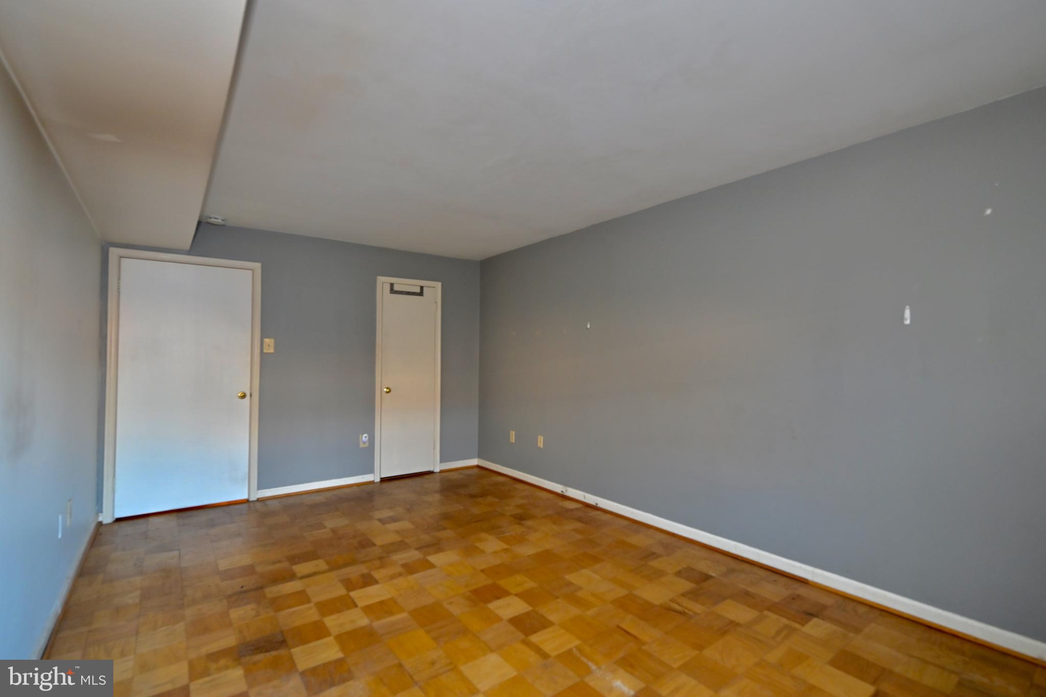 DIAMOND FARM - Residential