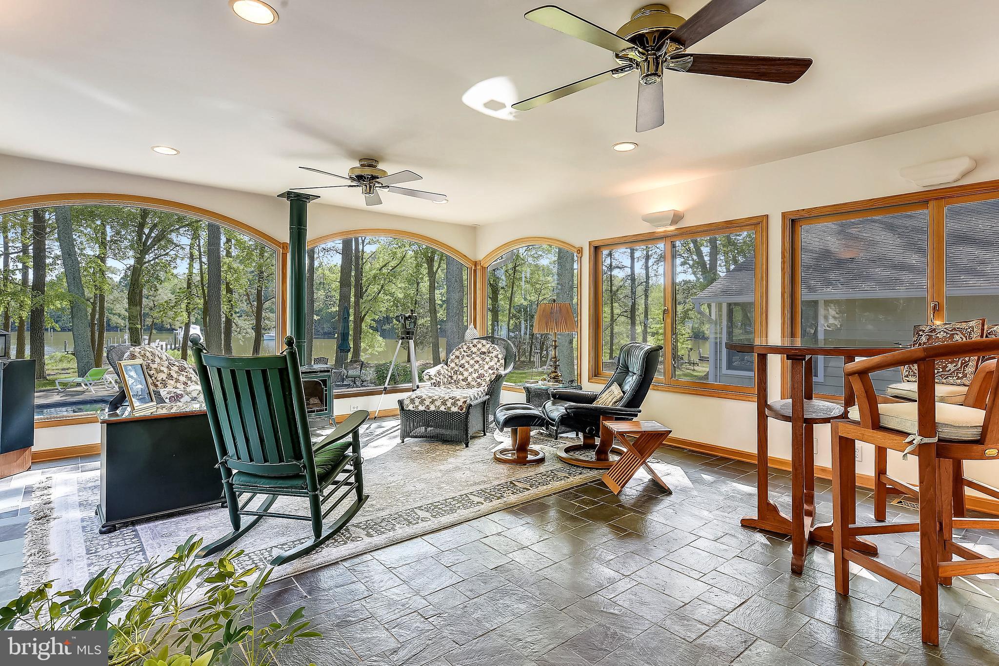 BELLE POINT FARM - Residential