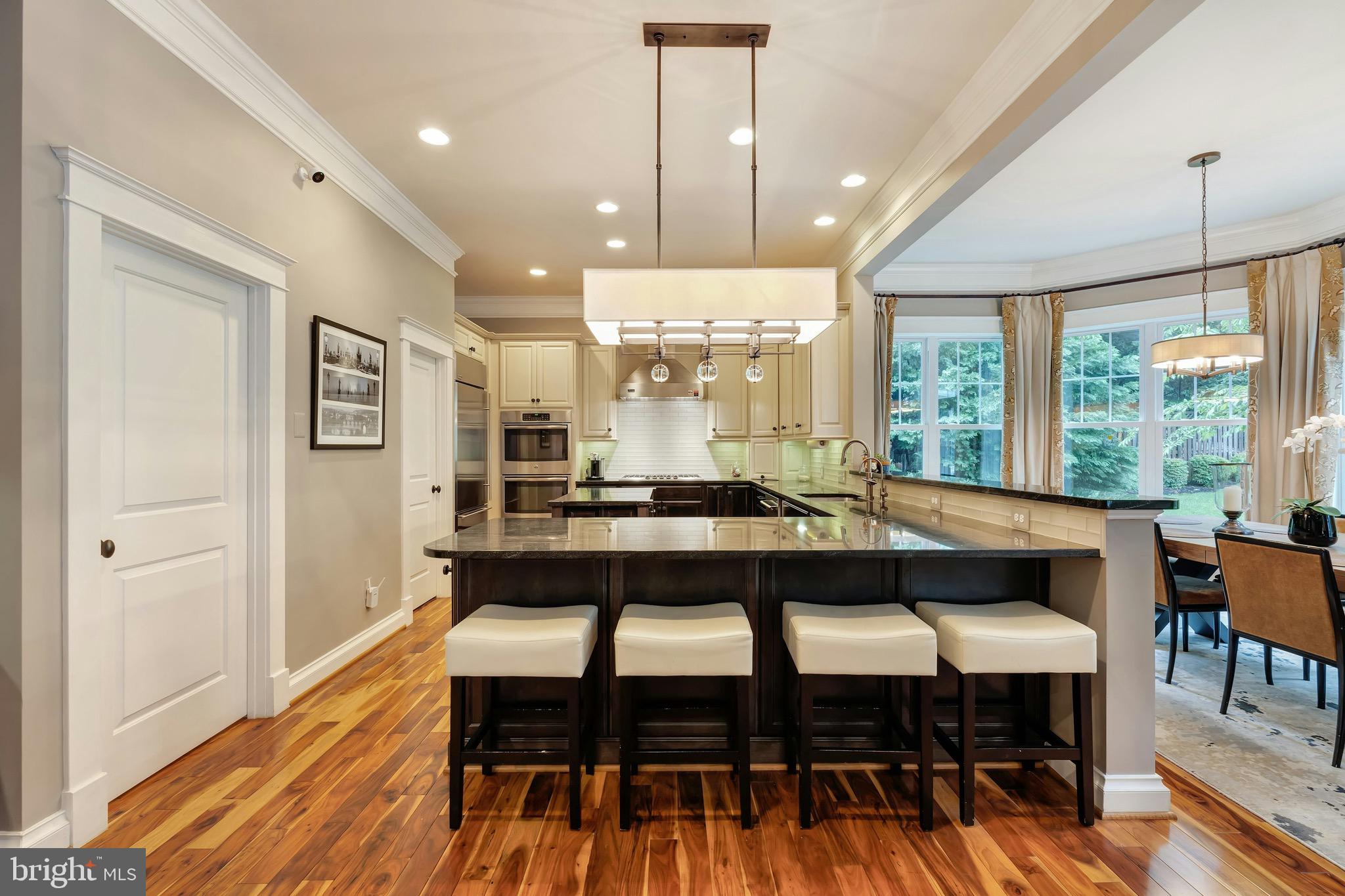 FALLS HILL - Residential