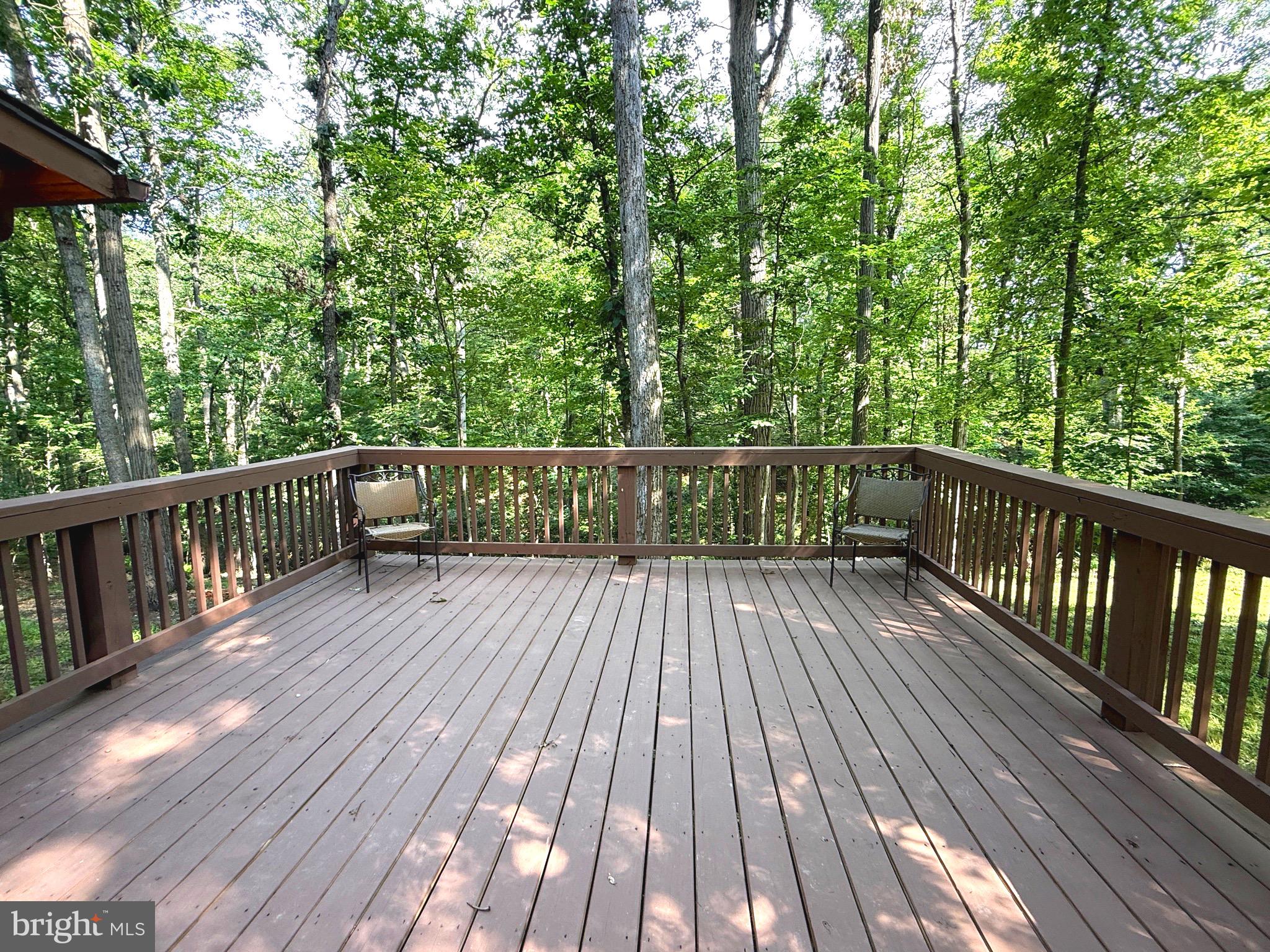 SLEEPY CREEK MOUNTAIN RETREAT - Residential